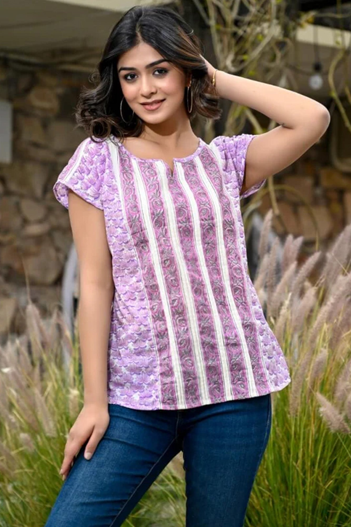 Top Womens Pleated Border Gulaal