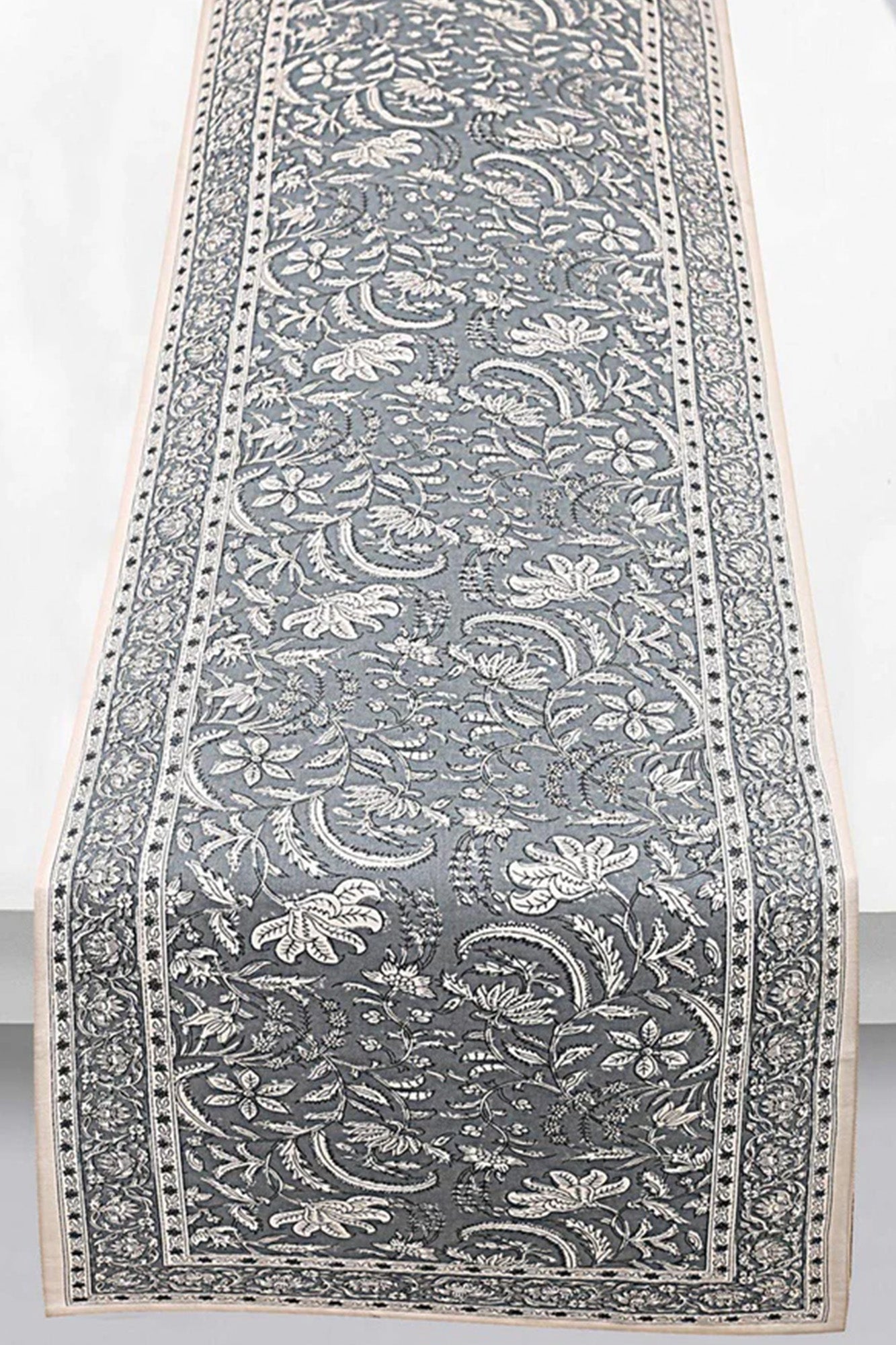 Ice Grey Jaal Runner