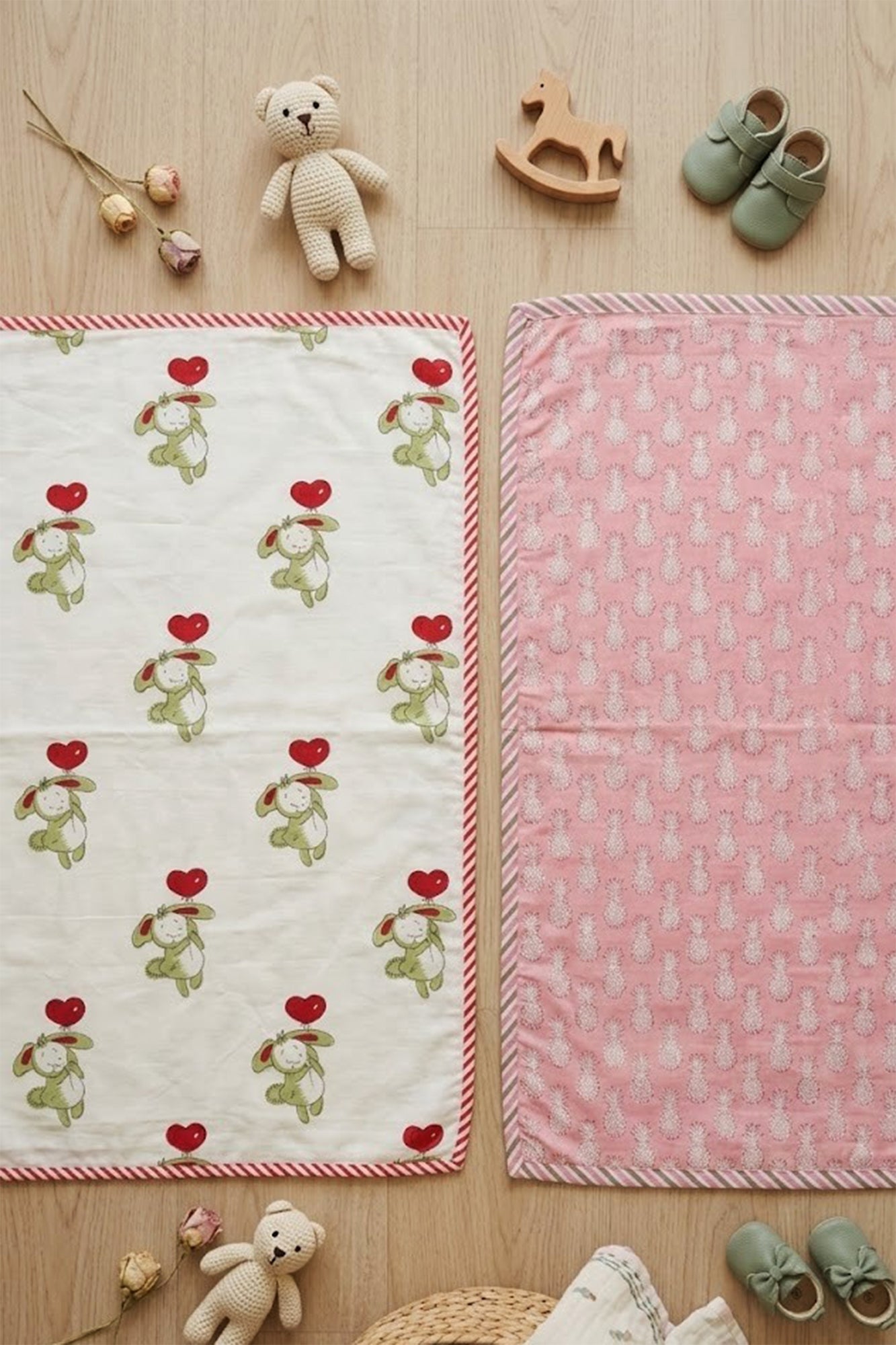 Love Lift Balloon Swaddle Pair