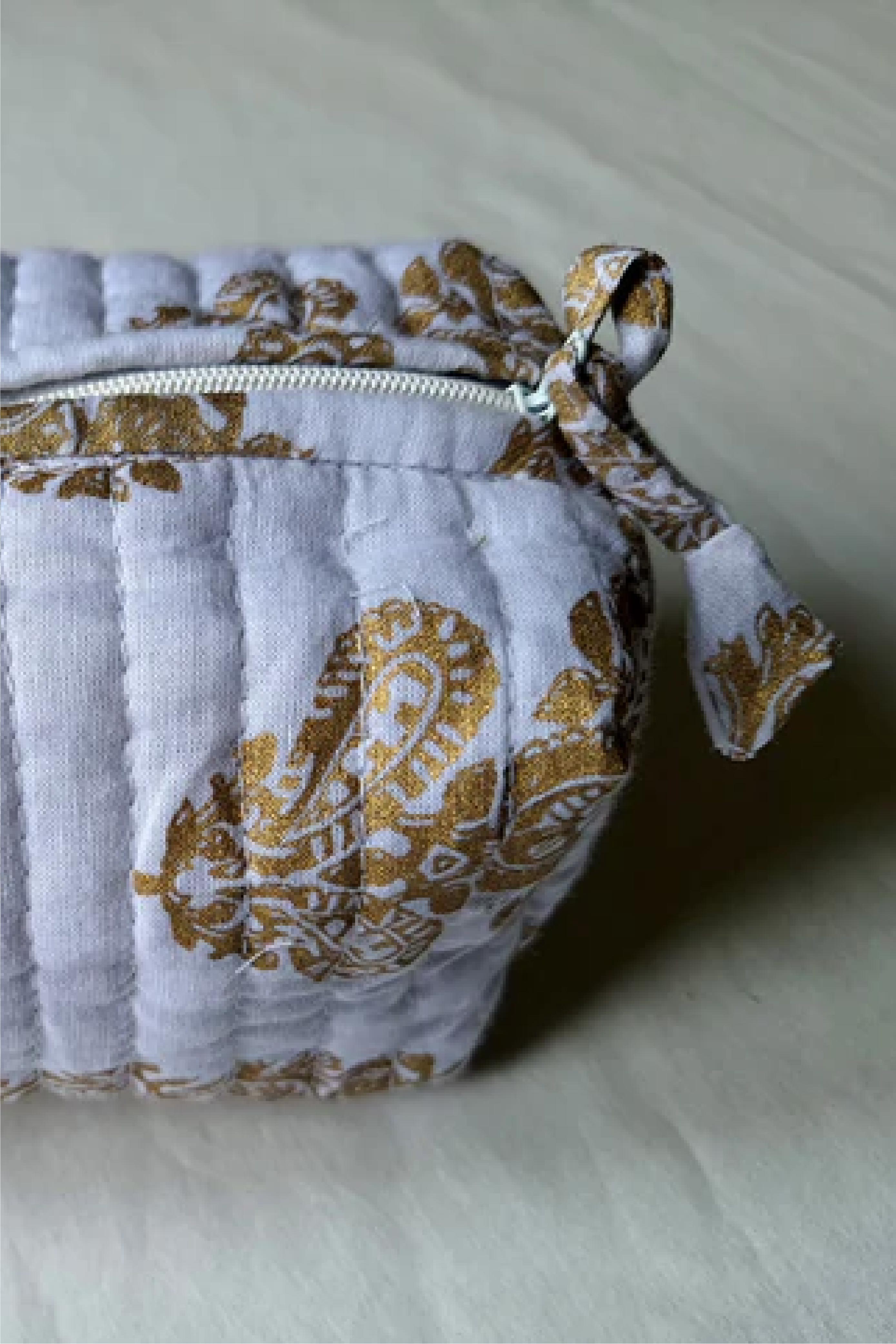 Gold Printed-Quilted Pouch Set S/3