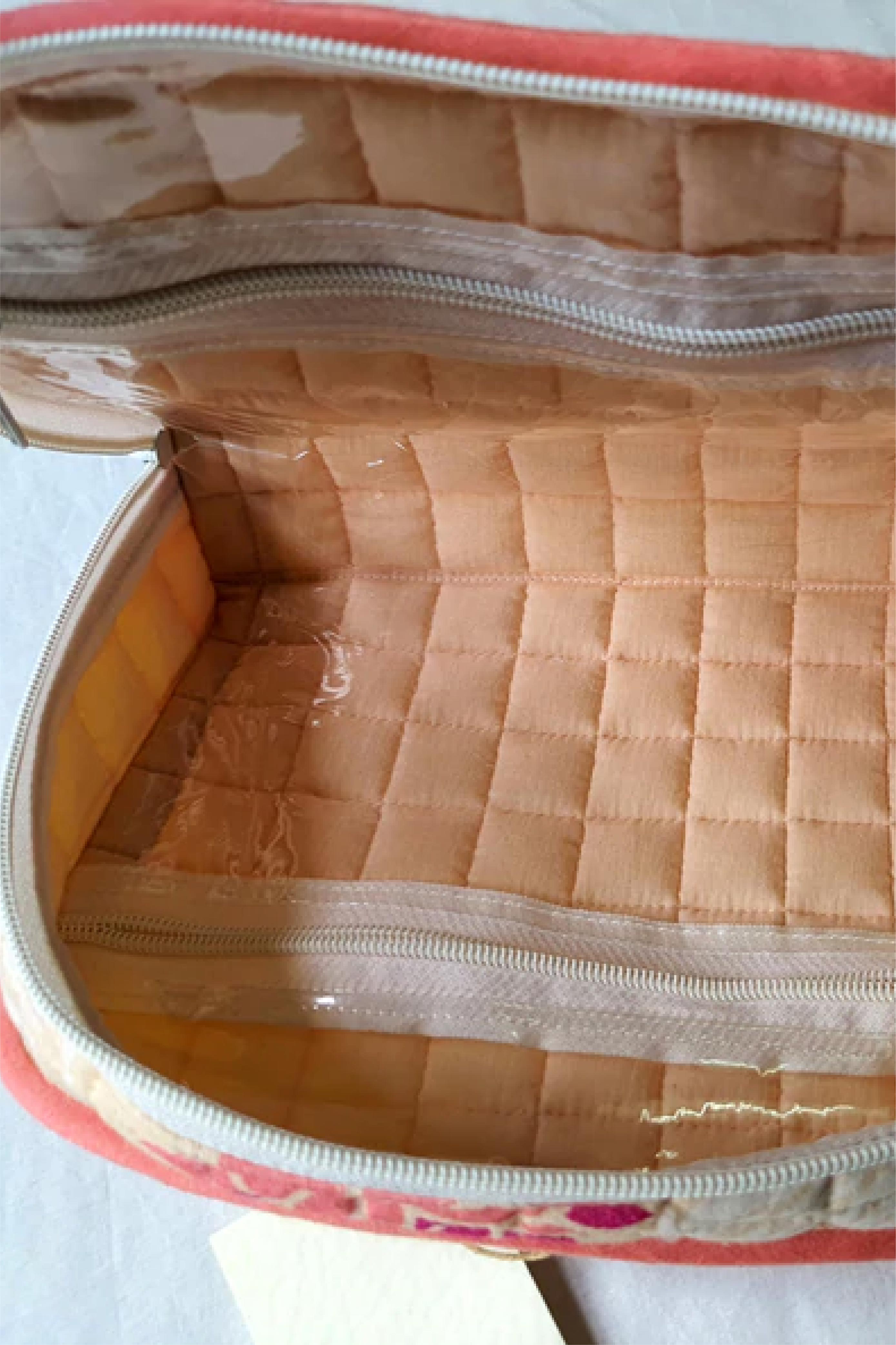 Quilted -Jewellery Box With 4 Detachable Flaps