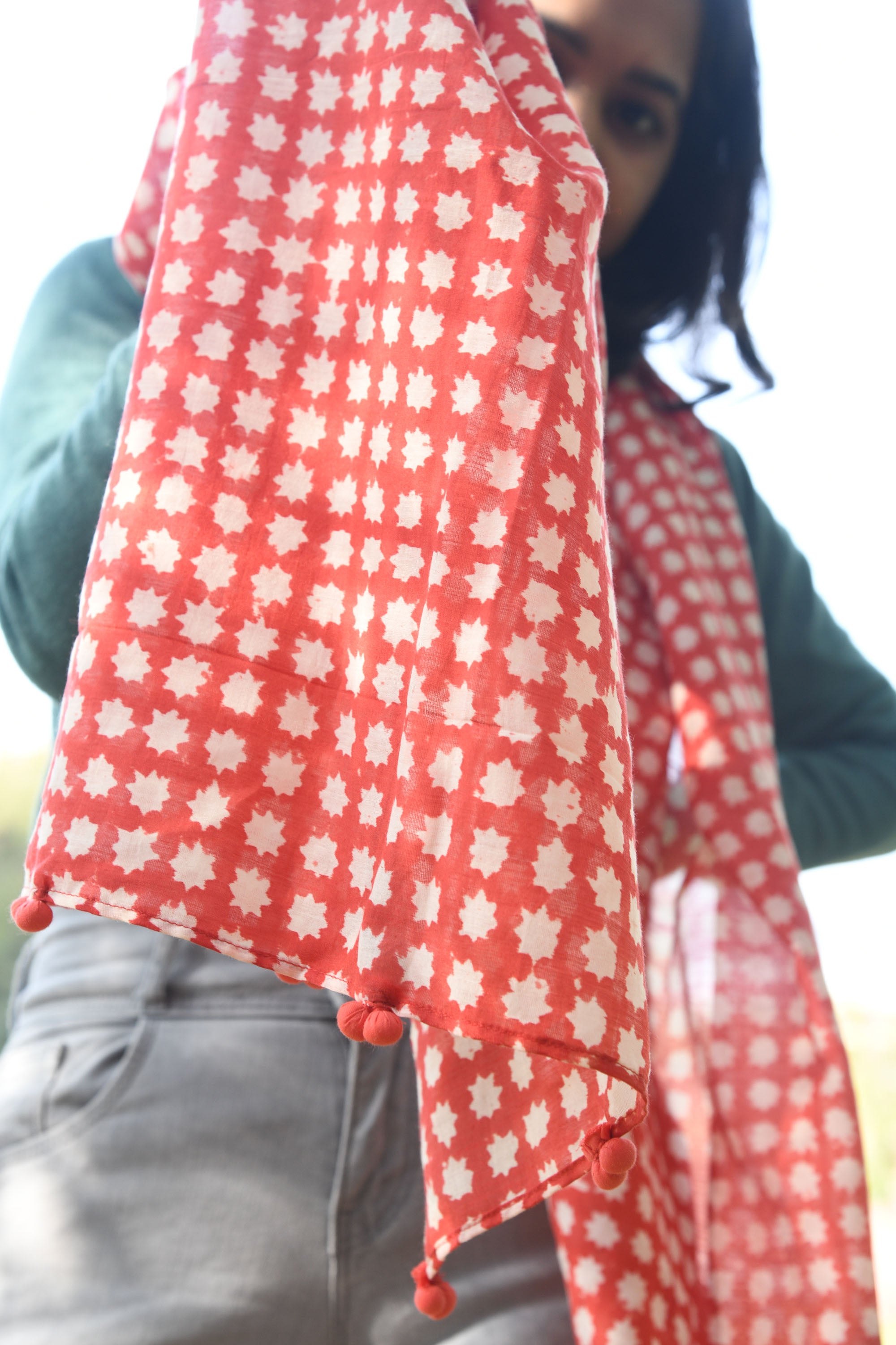 Women Stole-Red Star