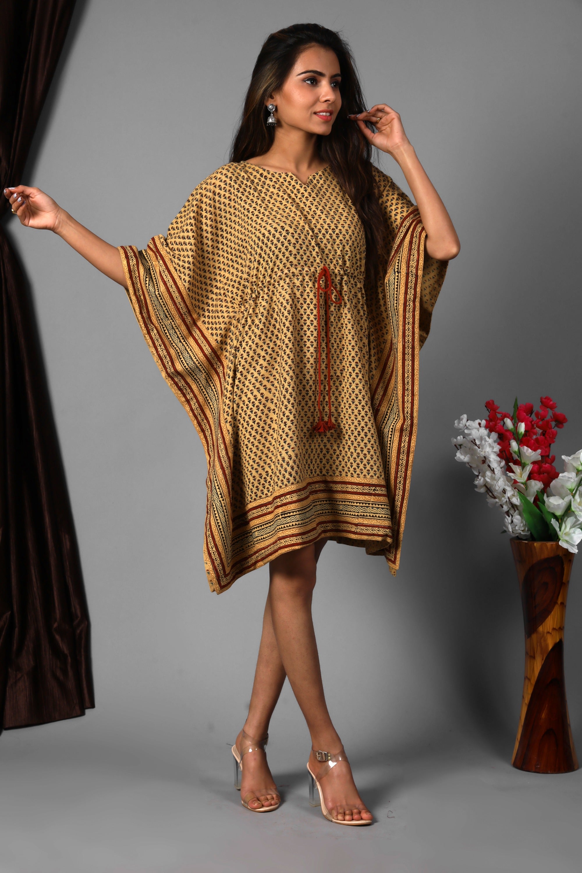 Kaftan Short Women Vegetable Dye