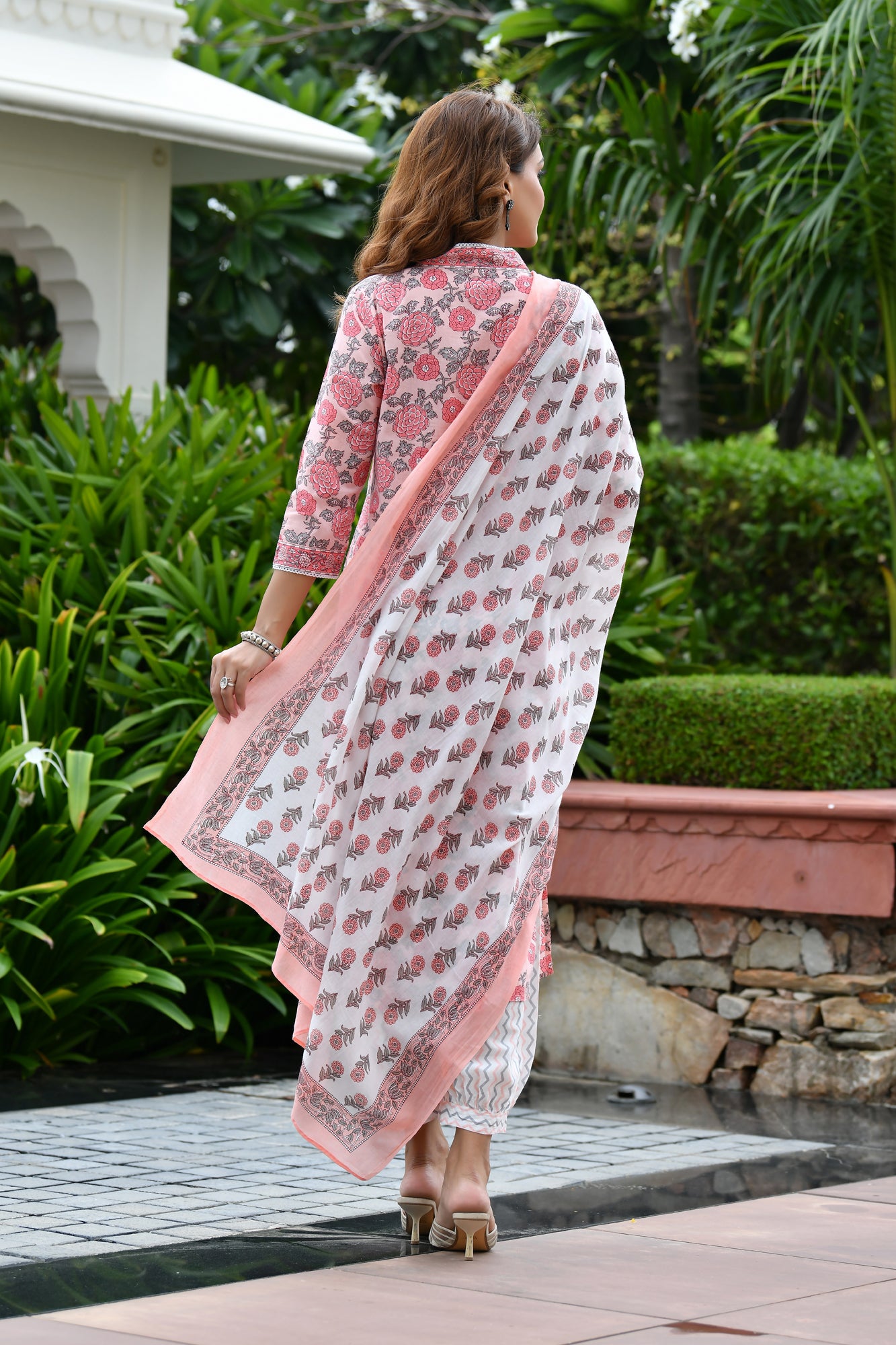 Rose Print V Neck Kurta Set S/3