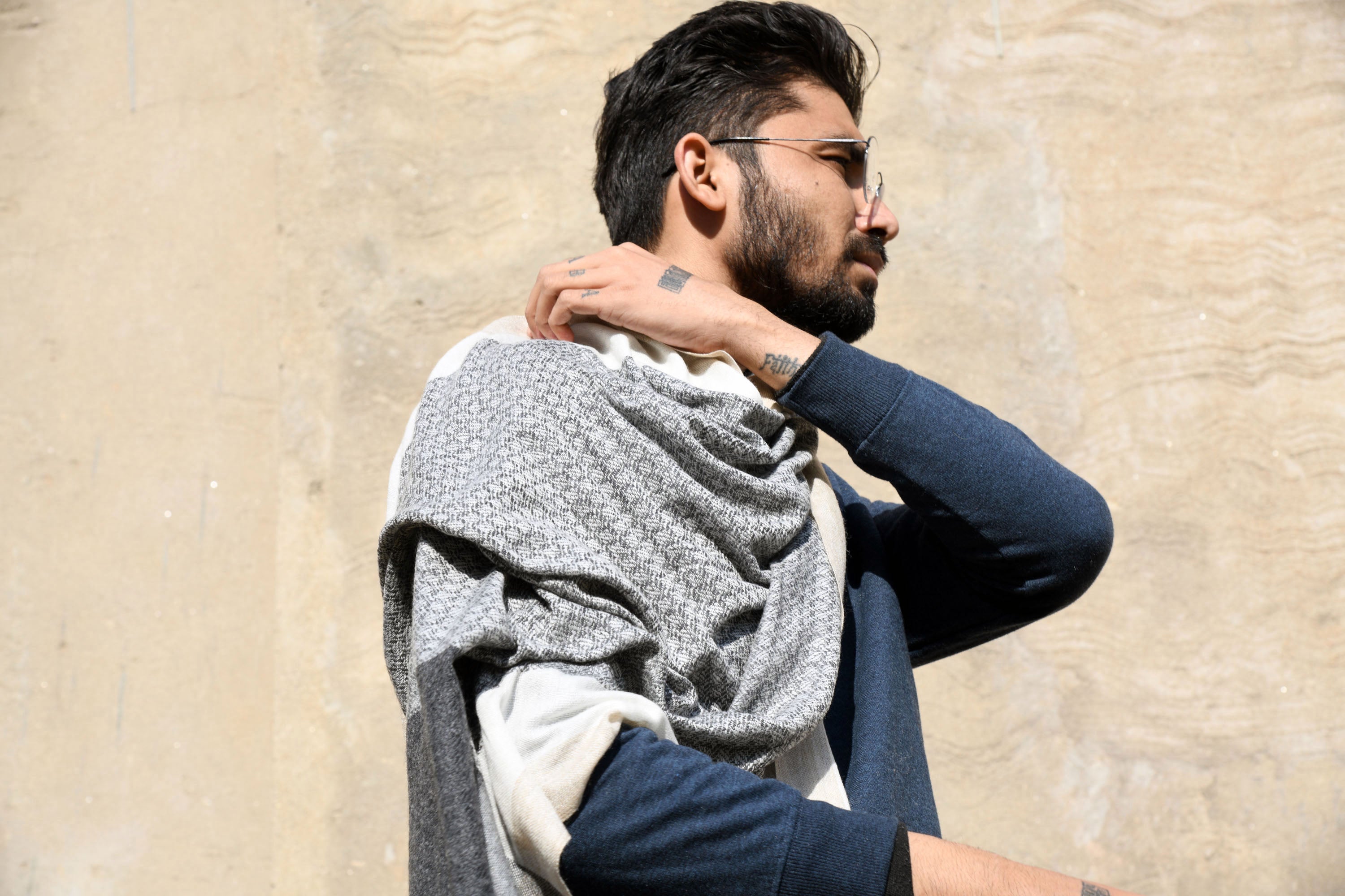 Men Checks Woolen Stole