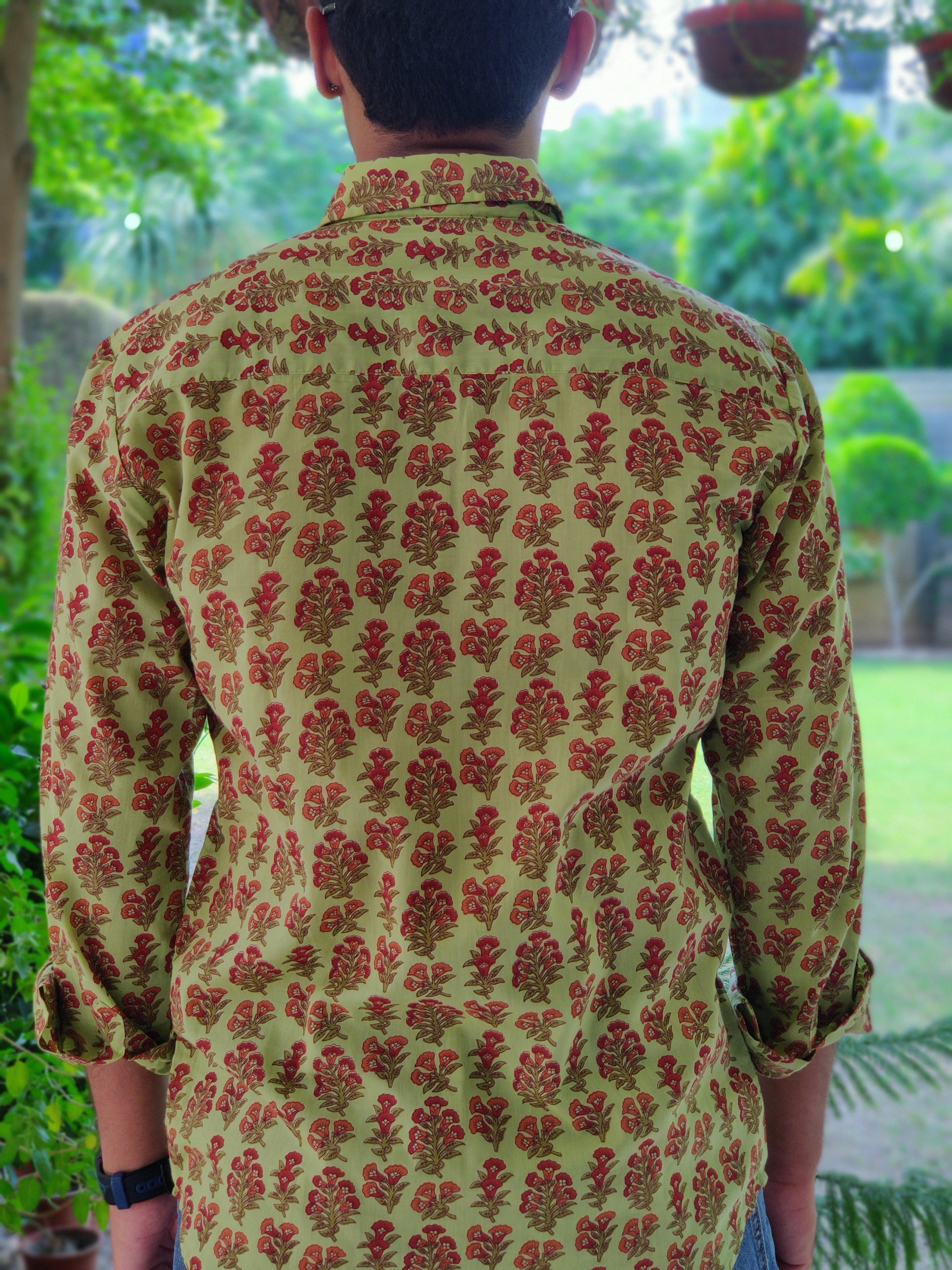 Men Full Sleeve Shirt Rust Booti on Green