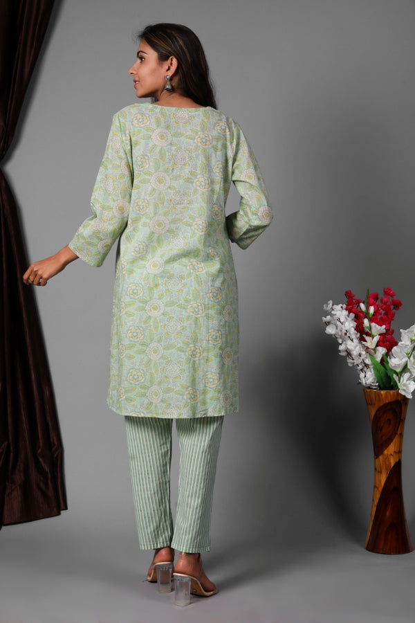 Women Dress Mid Length Bells Of Ireland