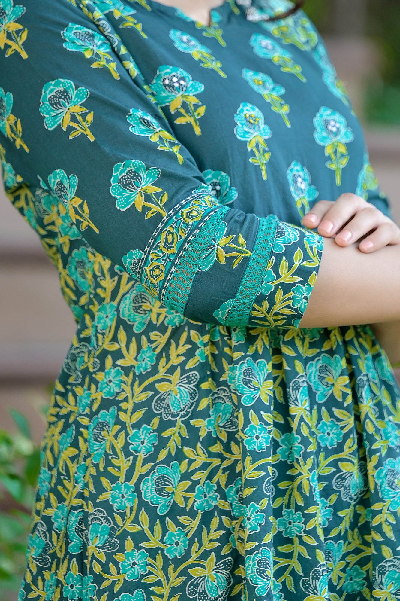 Kurta Set of 2 Women Green Yoke