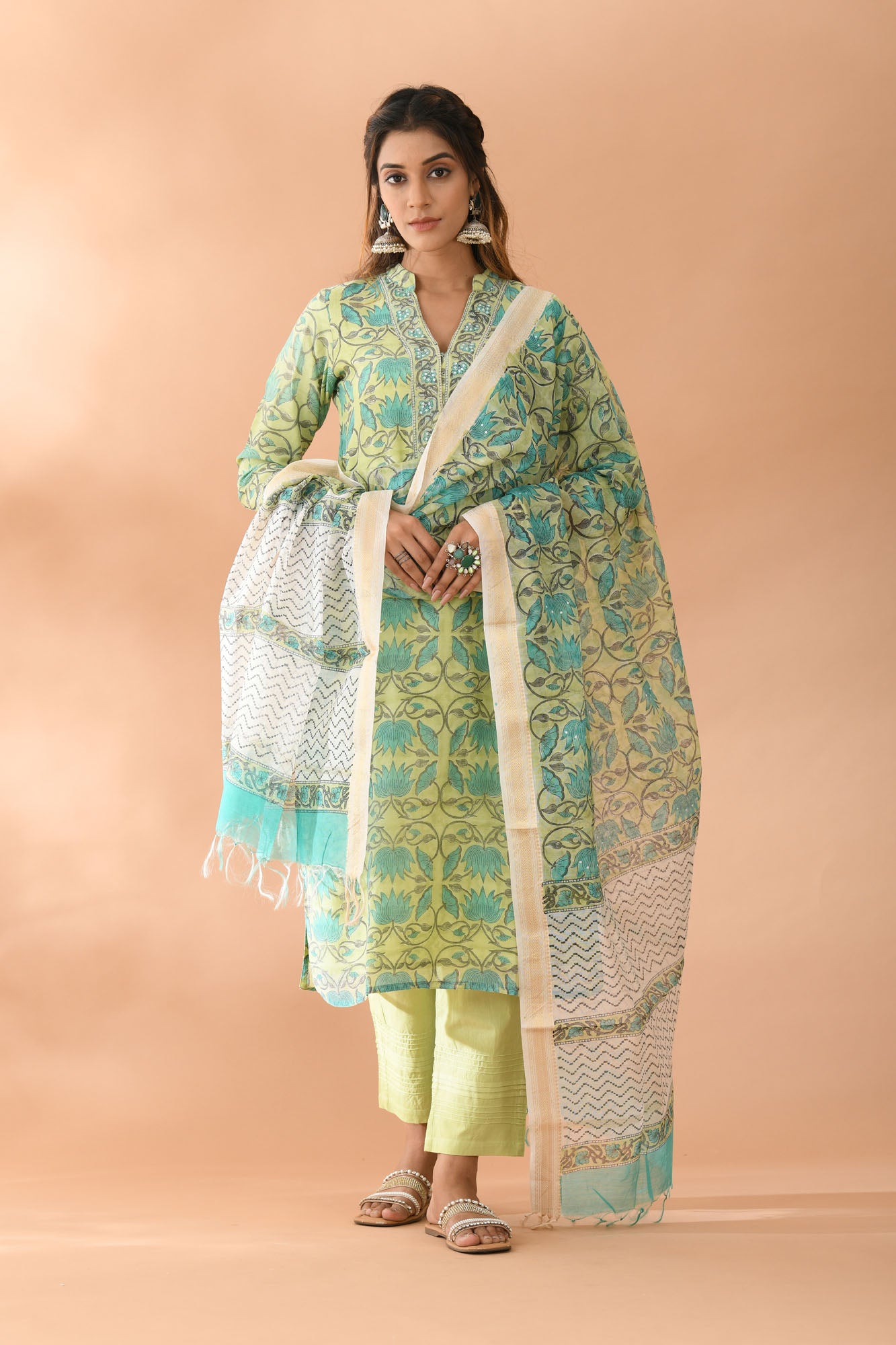 Suit Set of 3 Women Green Lotus