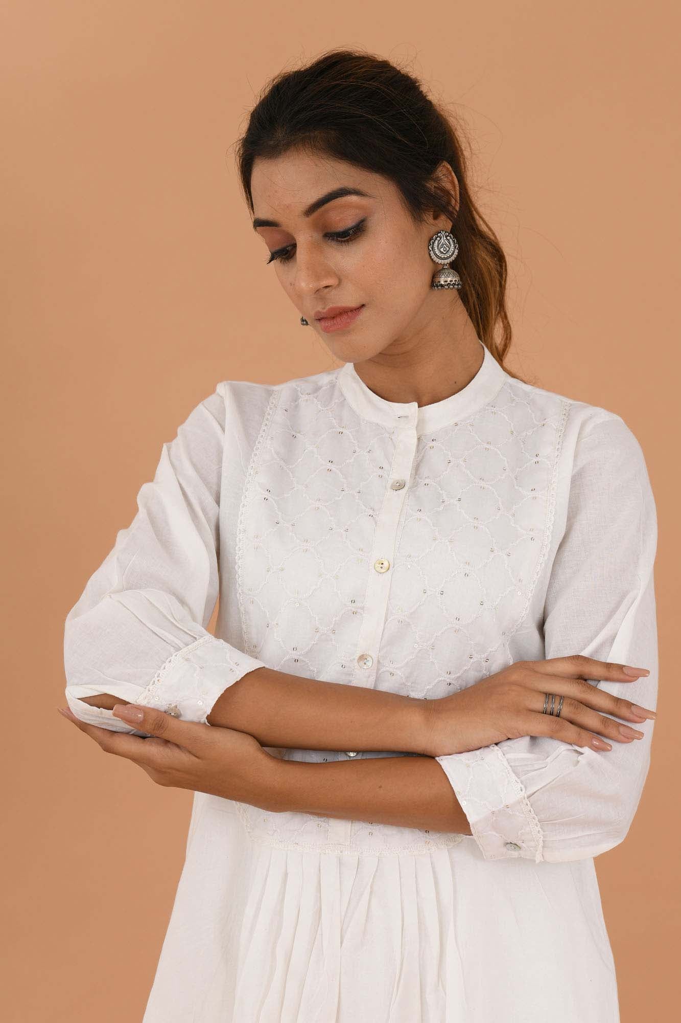 Kurta Set of 2 Women Embroidered Yoke White