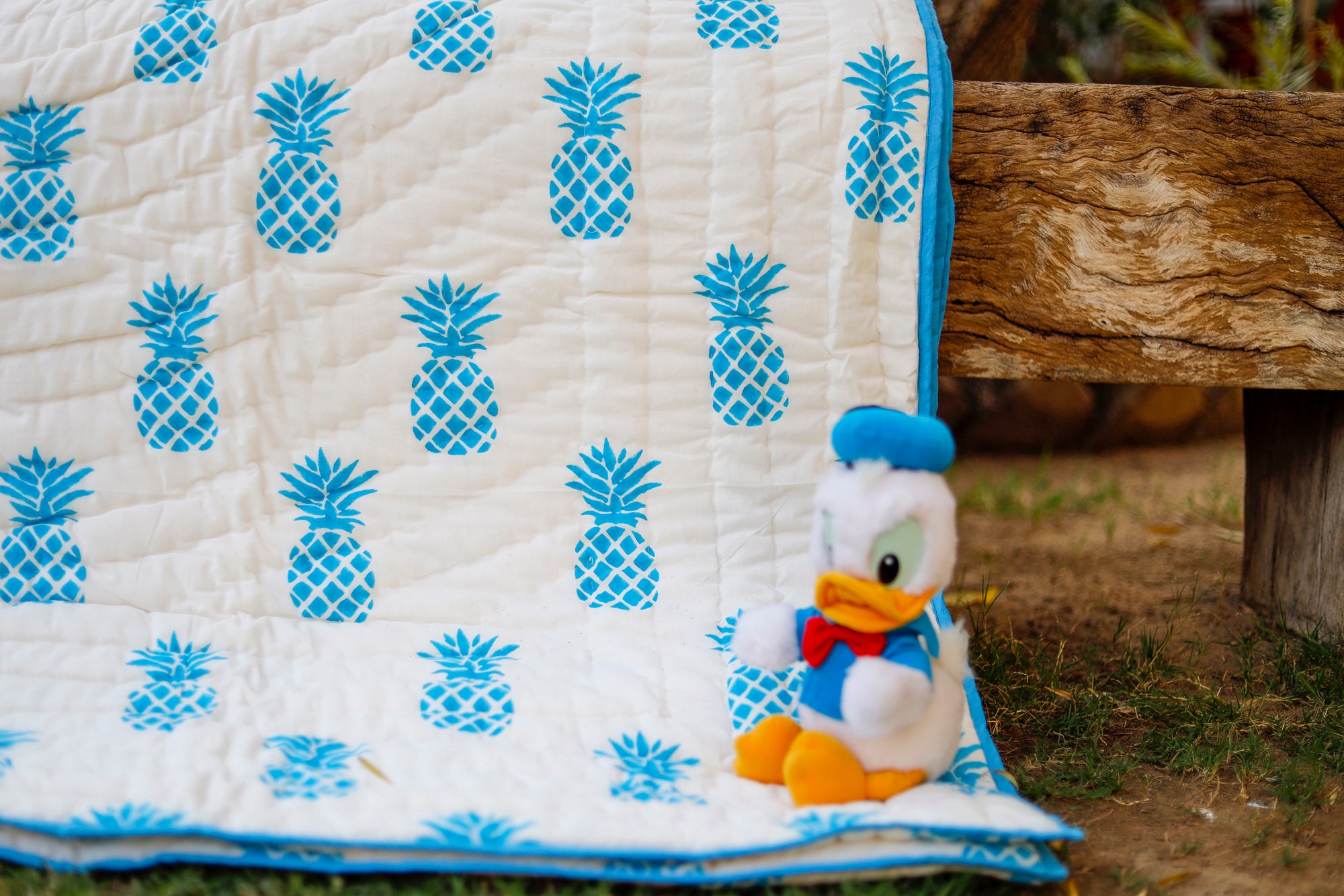 Kids Quilt - Blue Pineapple