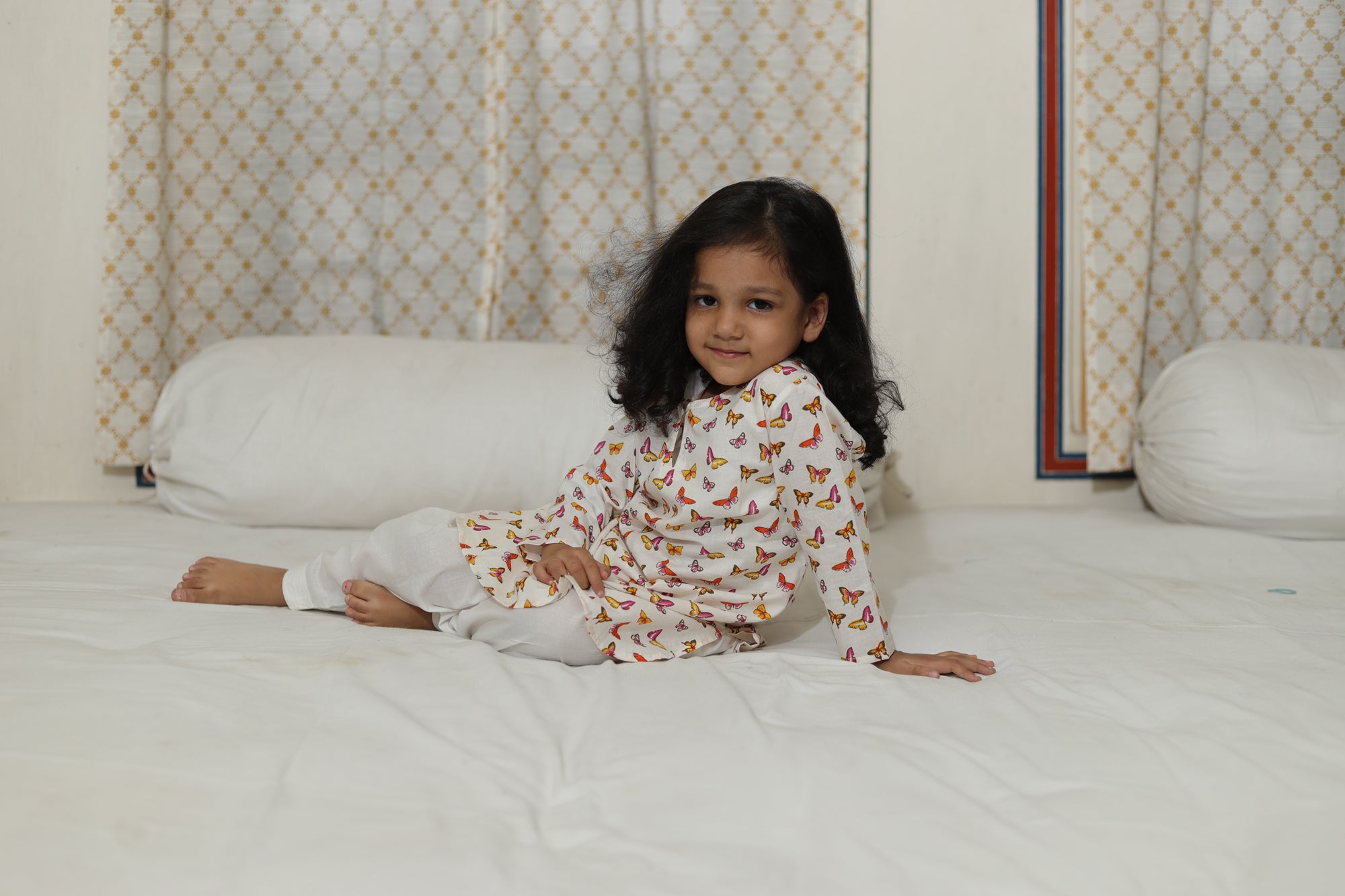 Girls Butterfly Kurta With Salwar