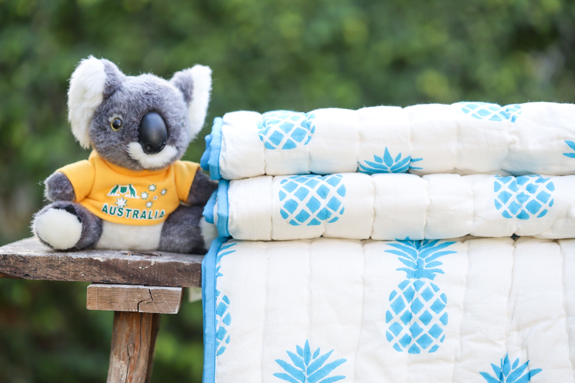 Kids Quilt - Blue Pineapple