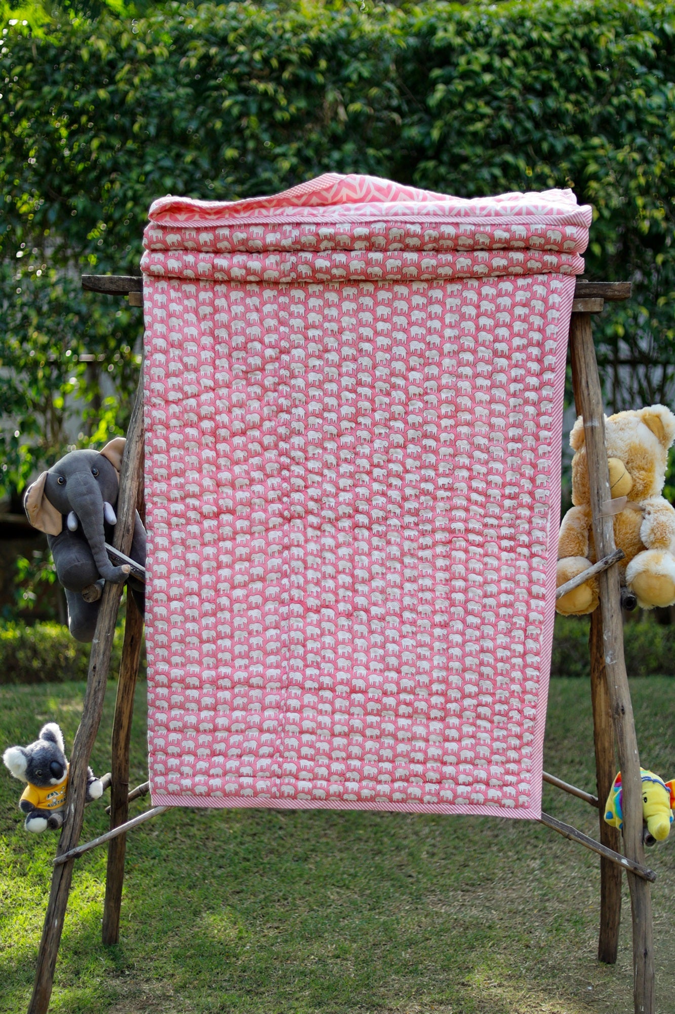 Kids Quilt-Pink Elephant