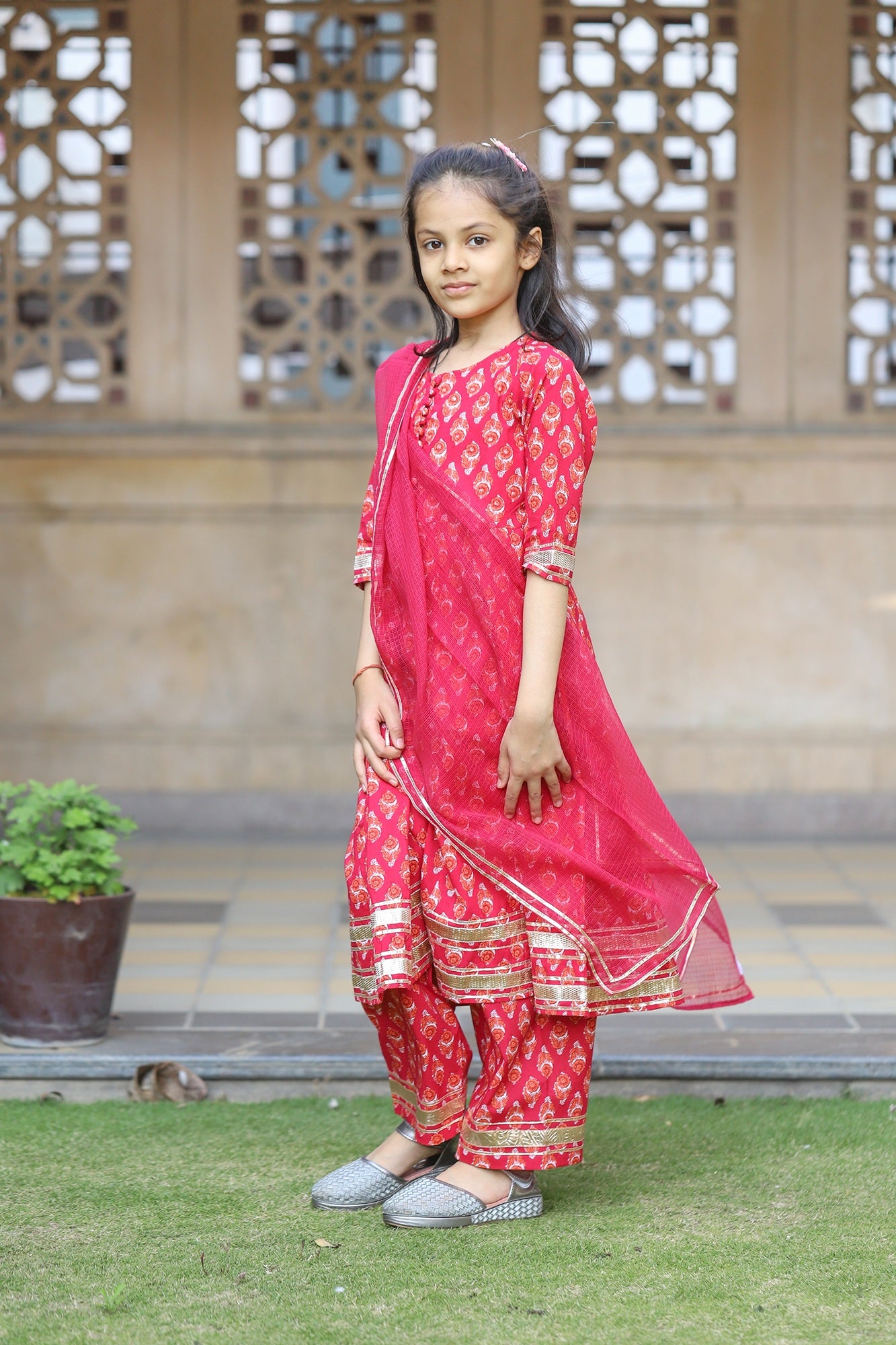 Girls Red Anarkali Printed Suit Set - S/3