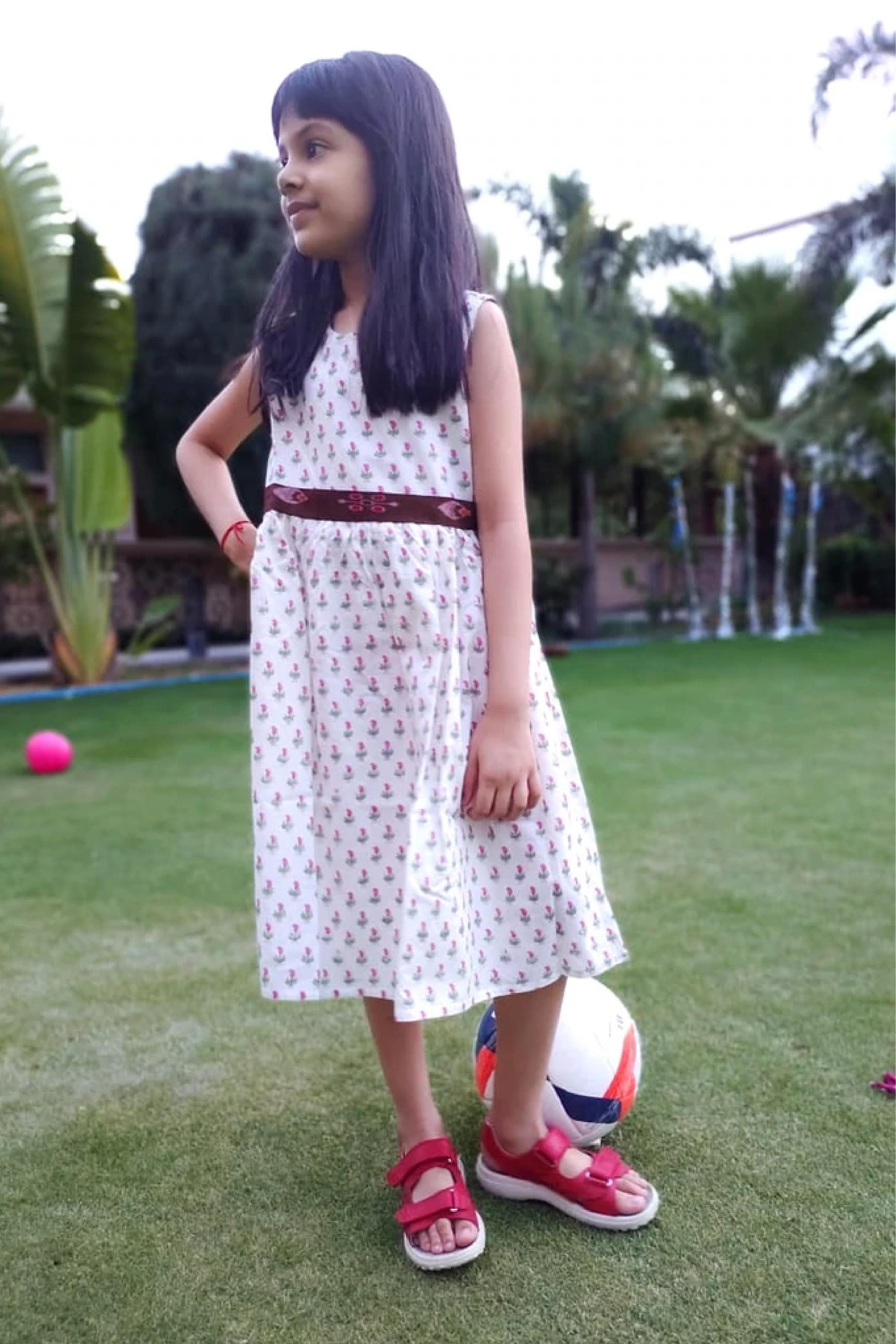 Girl Pink Buti Sleeveless Frock