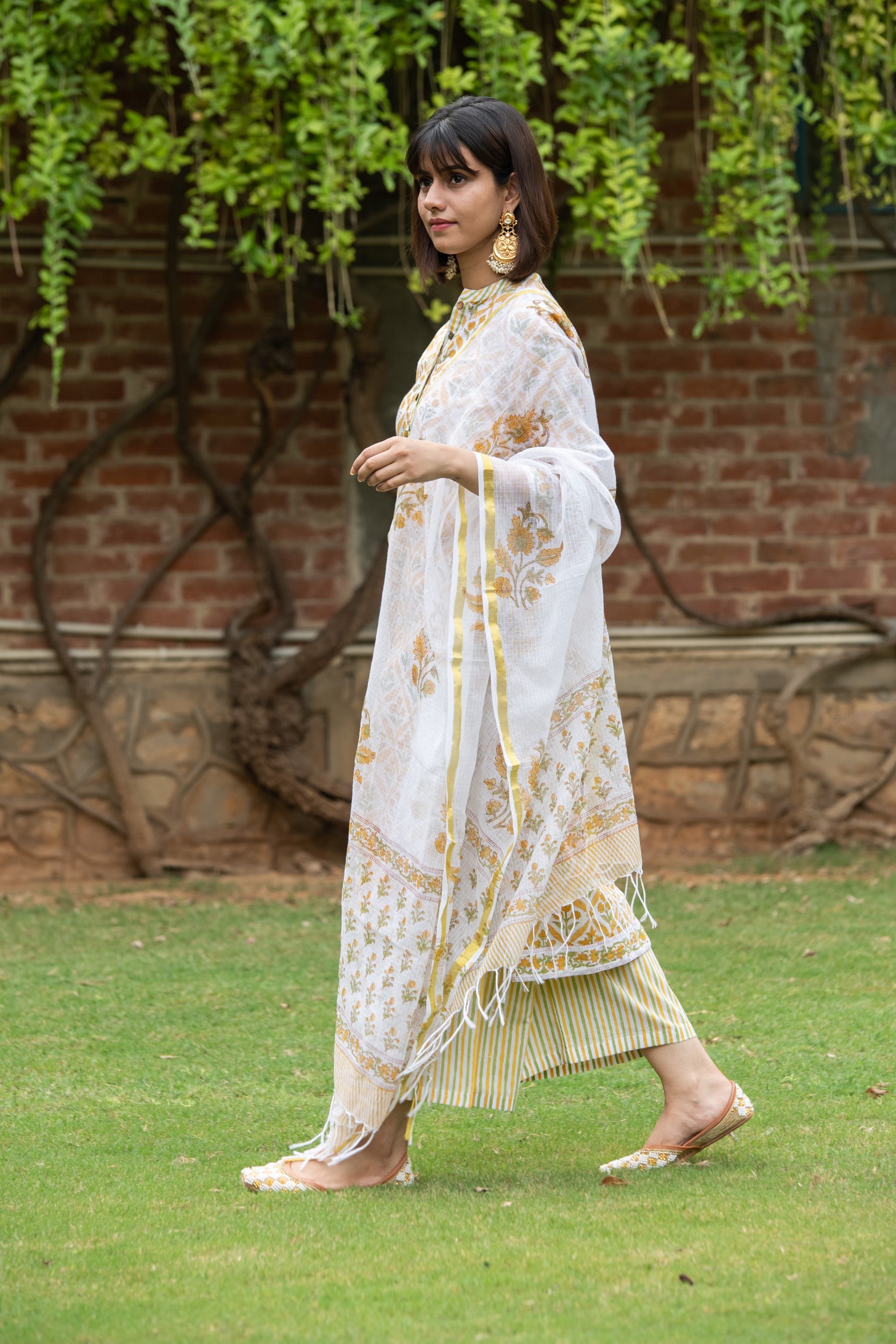 Ochre Yellow Green Straight Kurta S/3