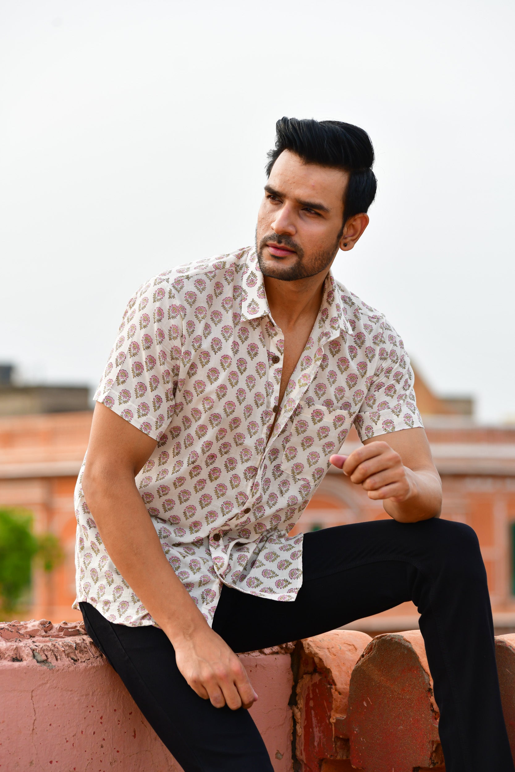 Men Pink Buti - Half Sleeves