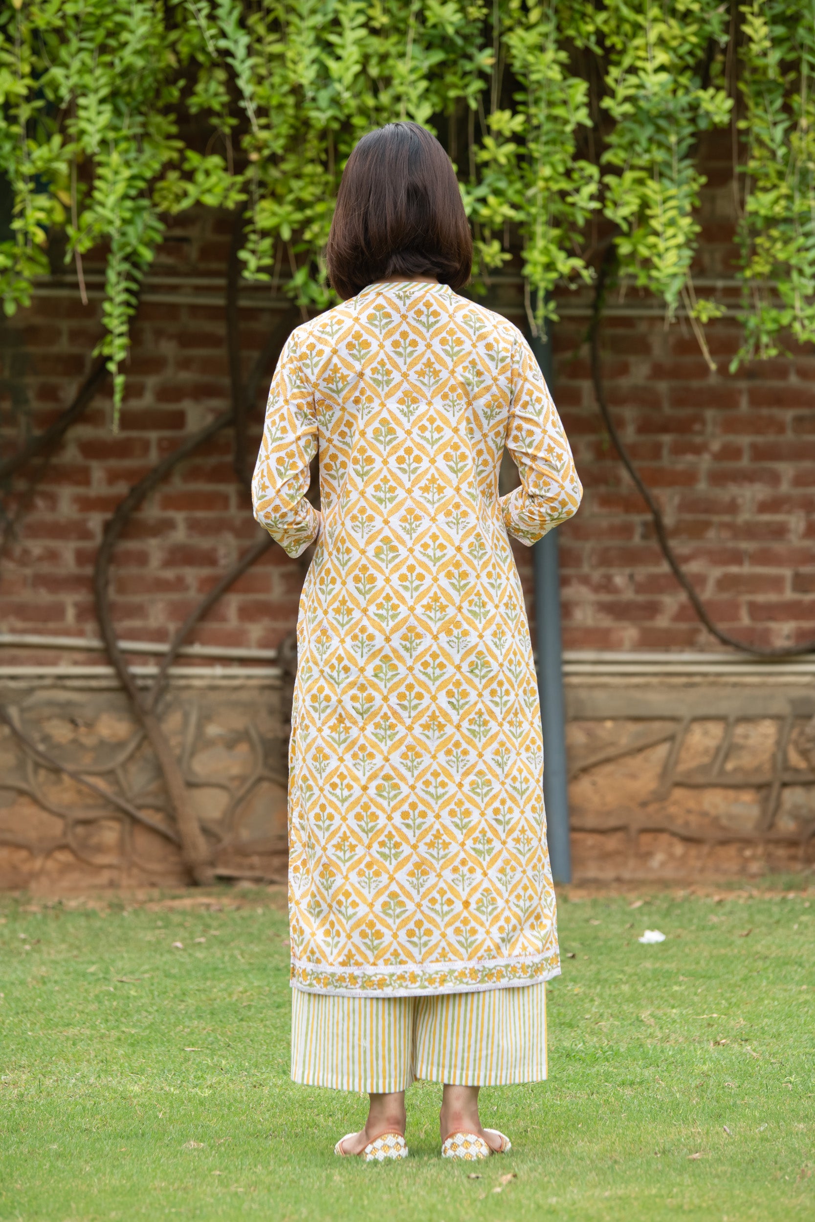 Ochre Yellow Green Straight Kurta S/3
