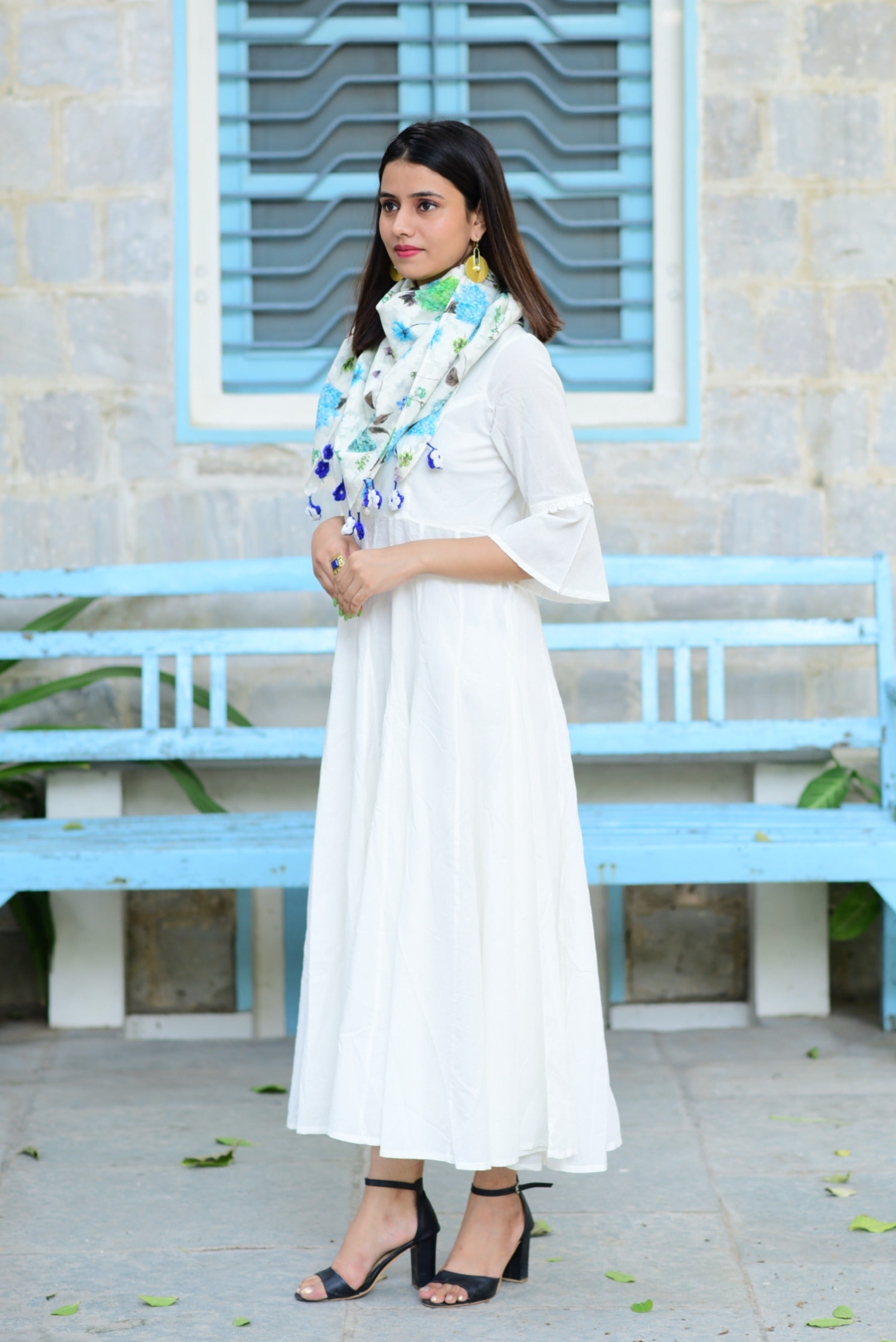 Kalidar Basic White Kurta