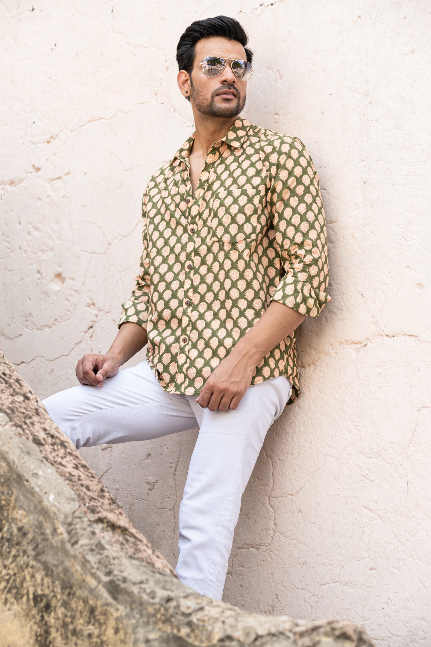 Men Green Buti - Full Sleeves