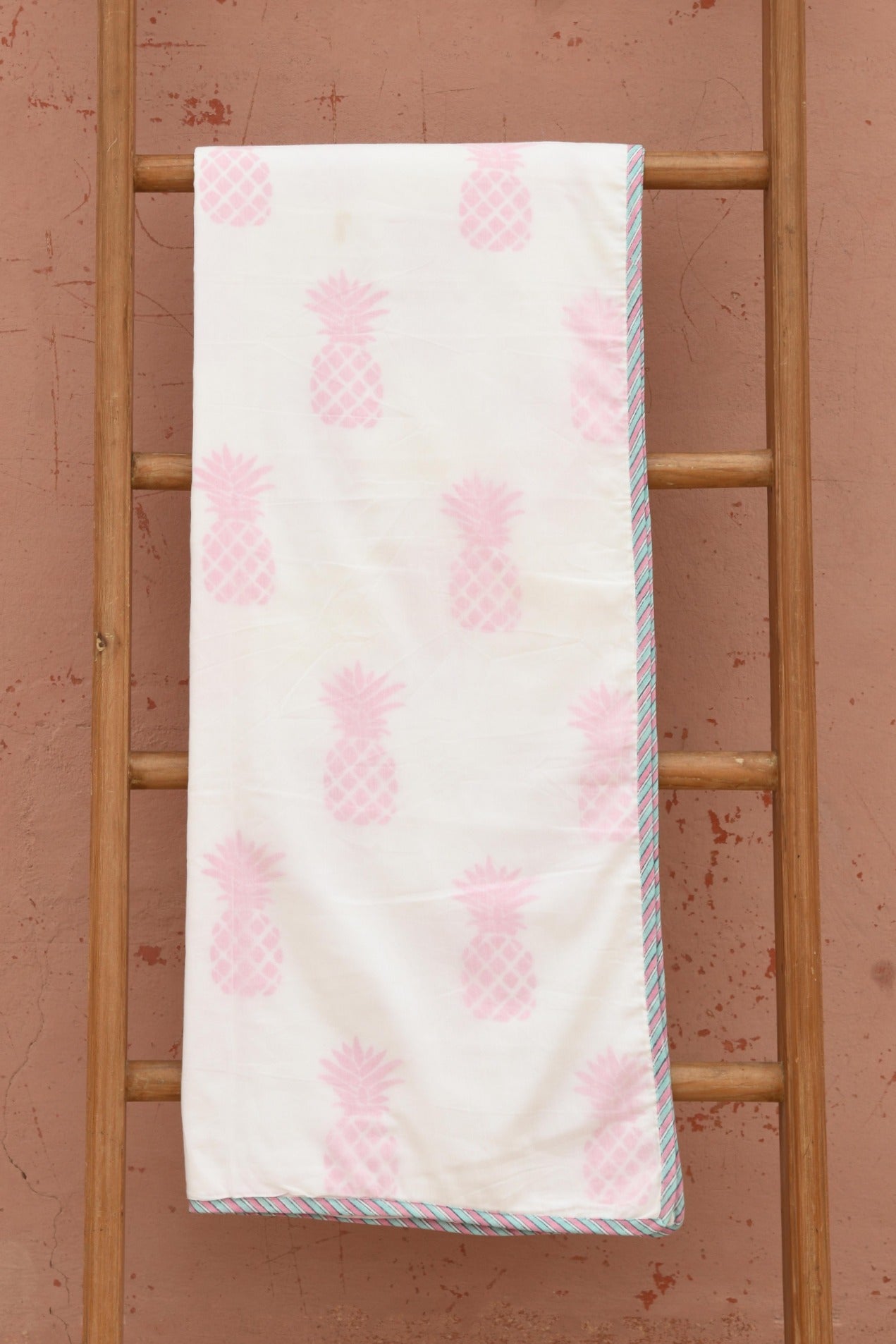 Dohar-The Pink Pineapple - Set of 2