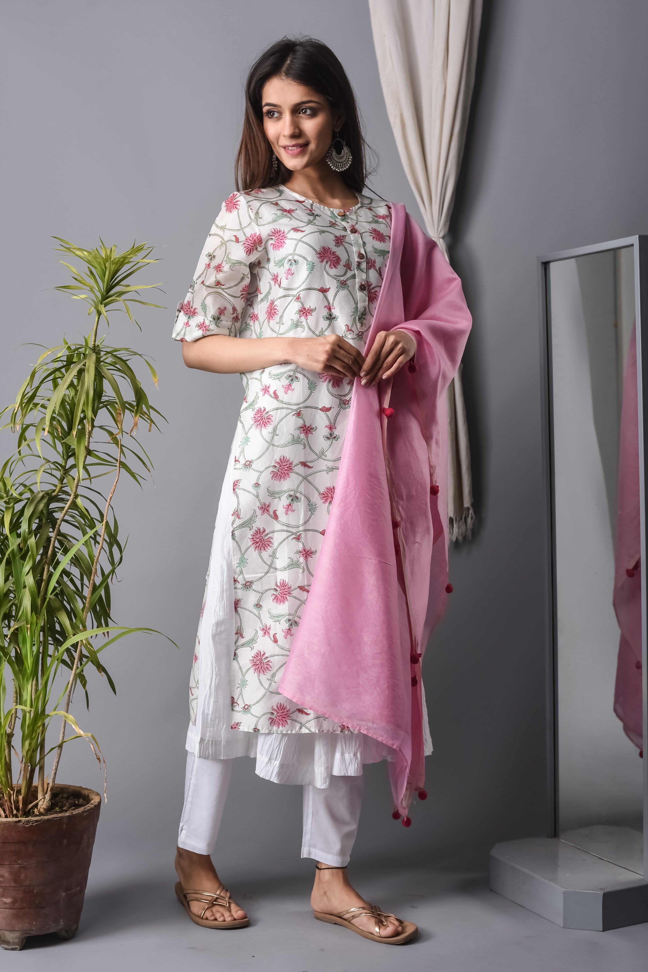 Suit Set Chanderi Women Set of 4 Floral Pink