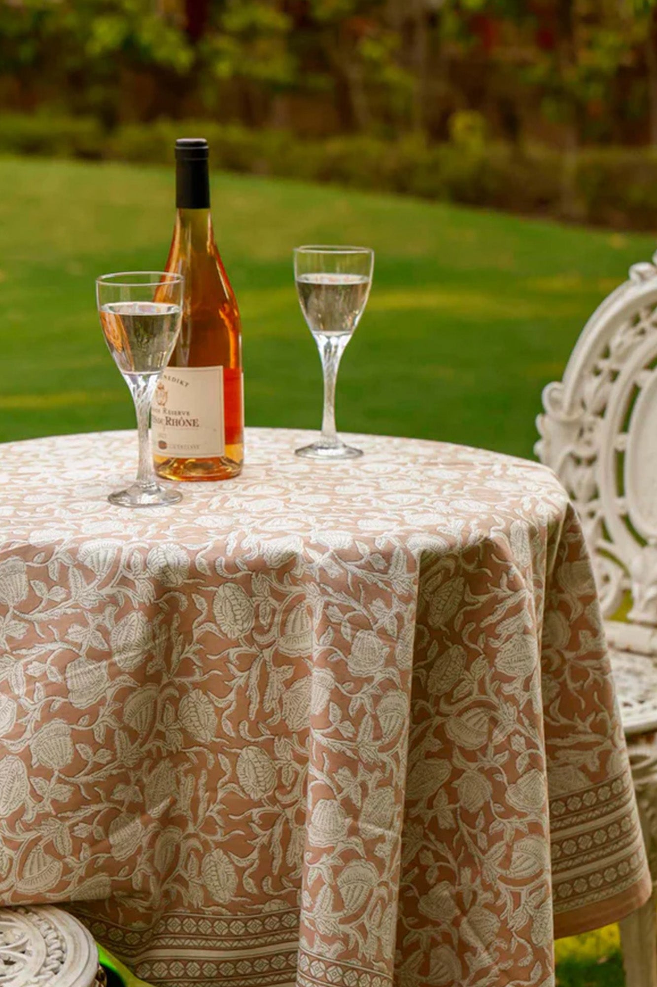 Table Cover Round Marigold Baize