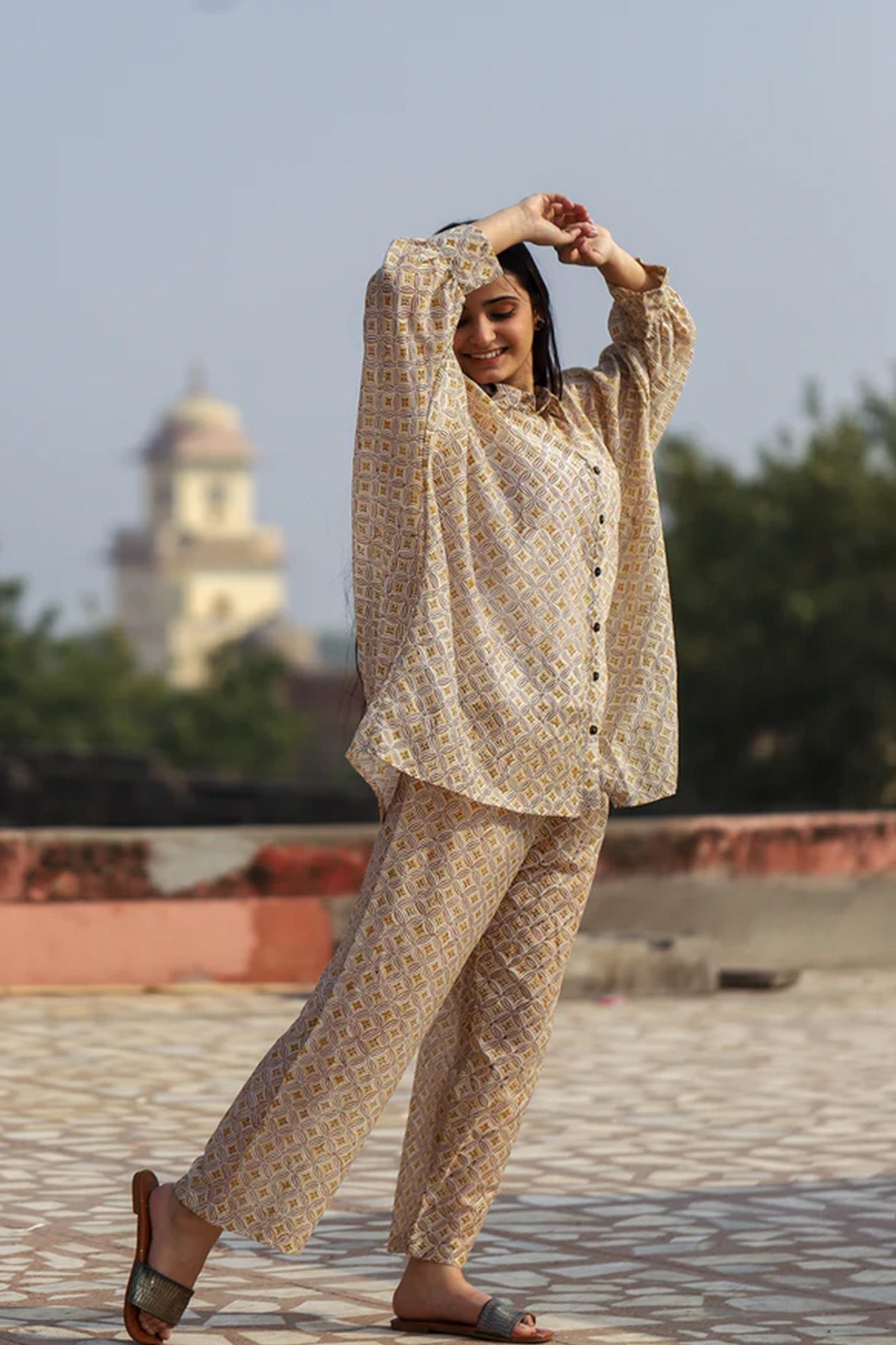 Cord Set Women Beige Geometrical