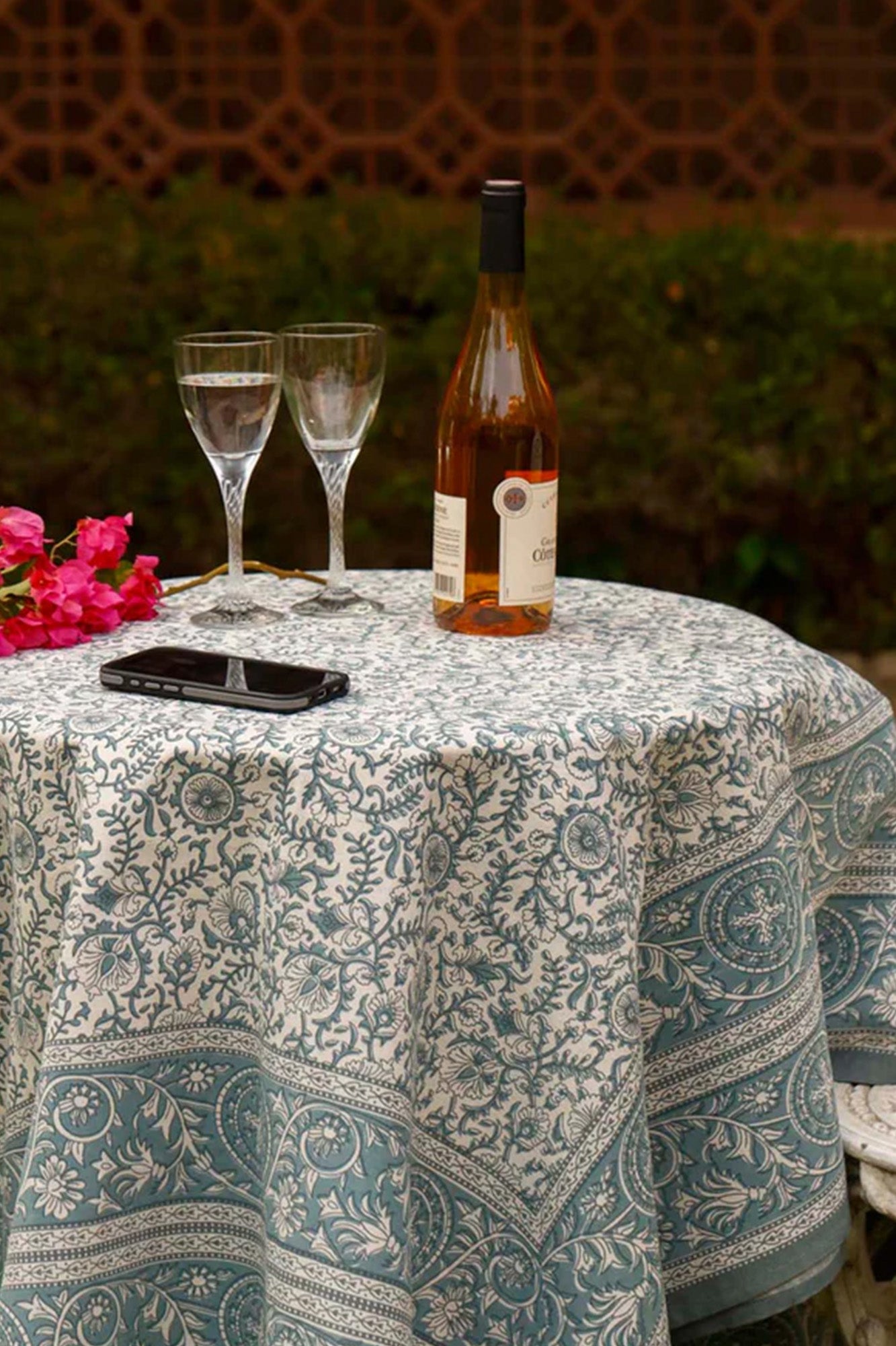 Table Cover Gray Floral Jaal