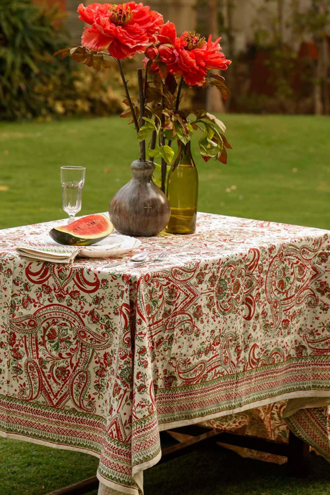 Table Cover Traditional Paisley