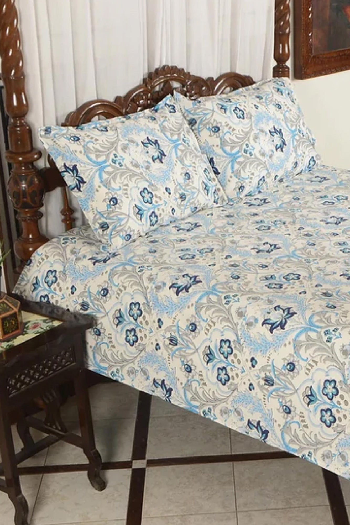 Aqua Blue Jaal - Bed Sheet