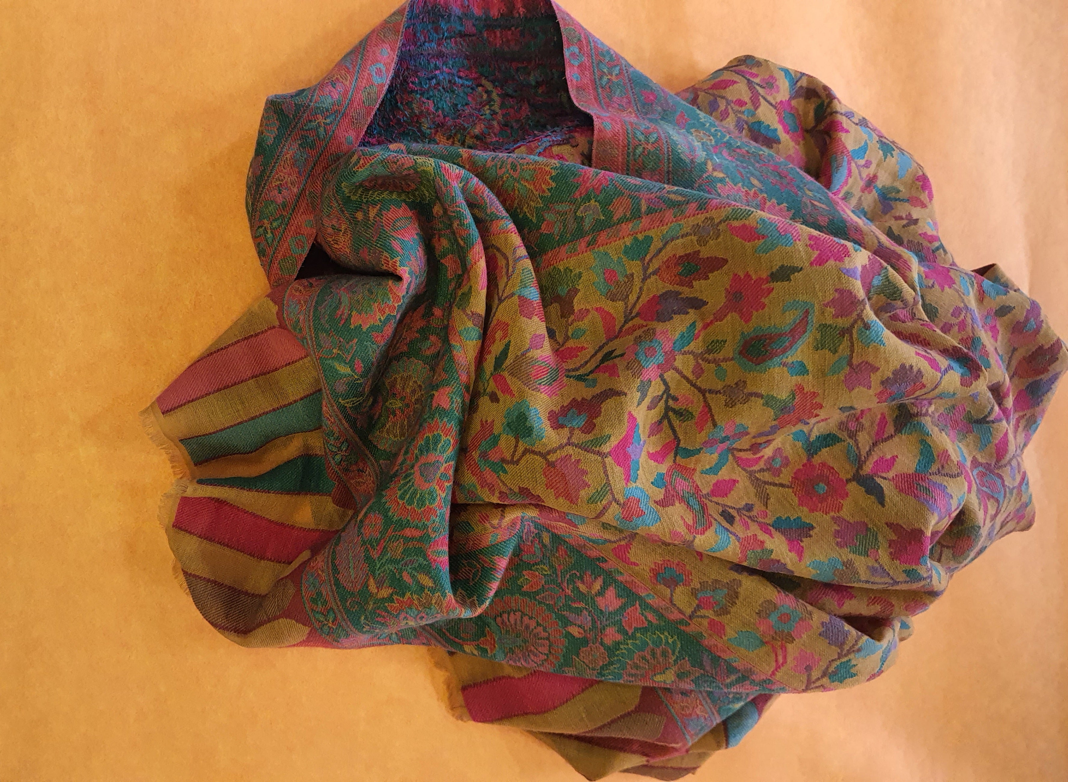 Pashmina Kani Woven Shawl