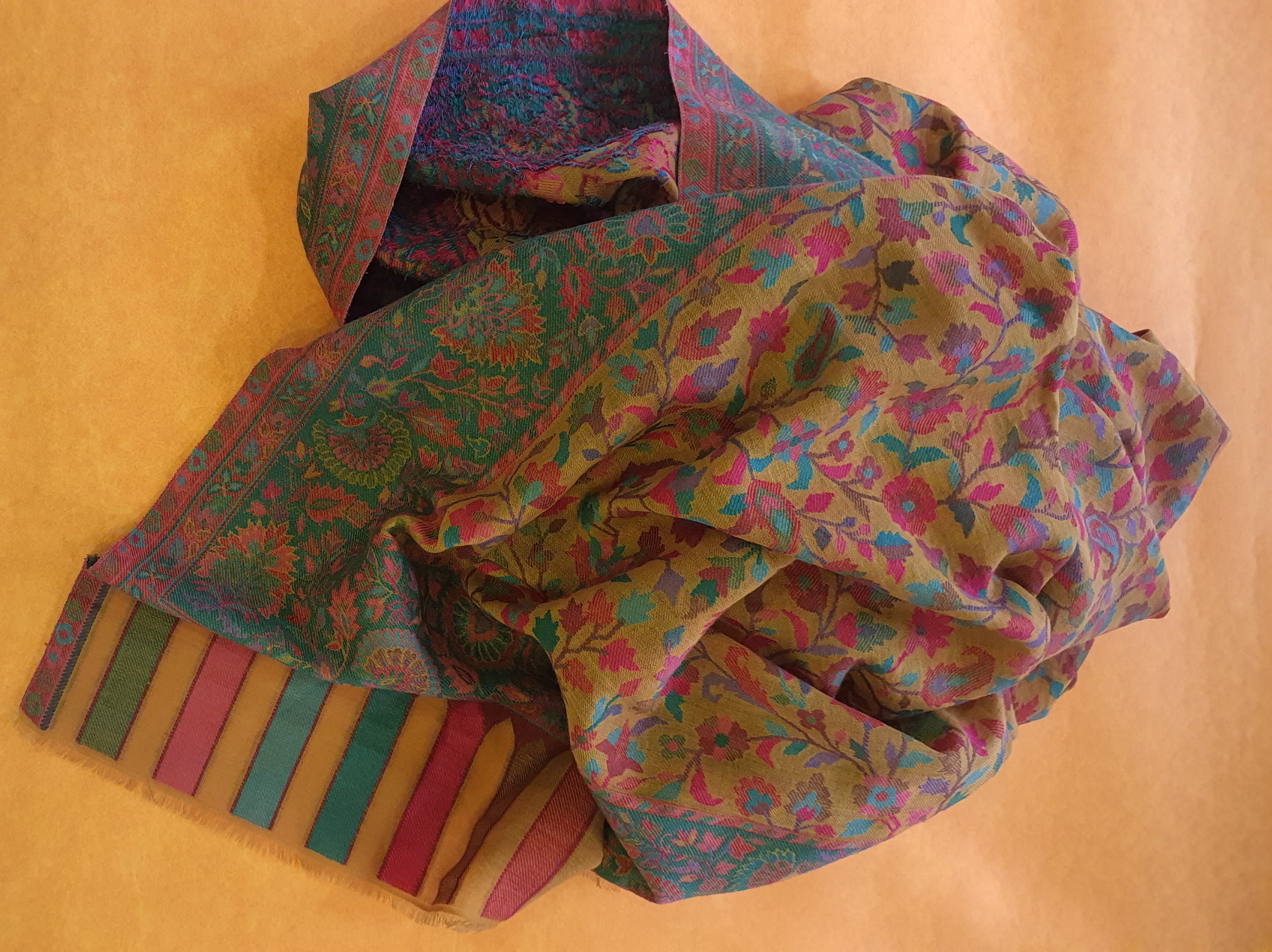 Pashmina Kani Woven Shawl