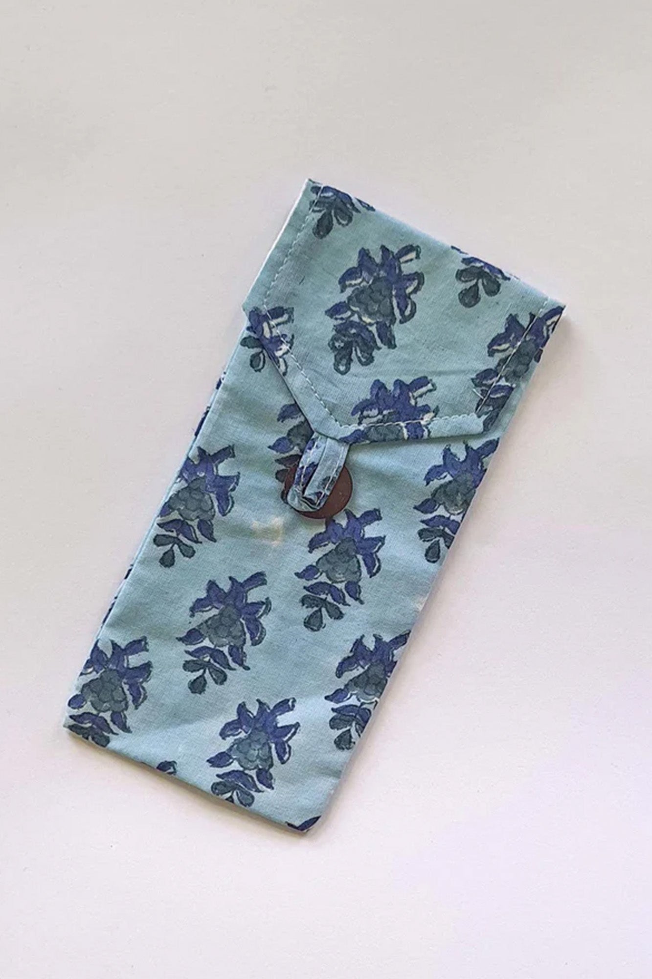 Blue Leaf Specs Cover