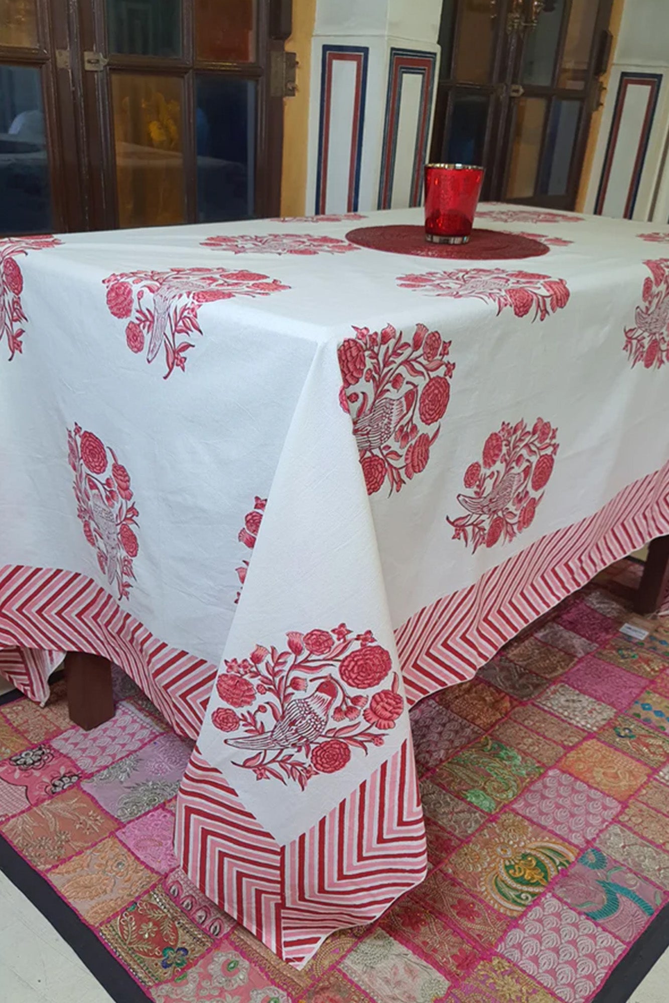Red Phoenix Bird Table Cover