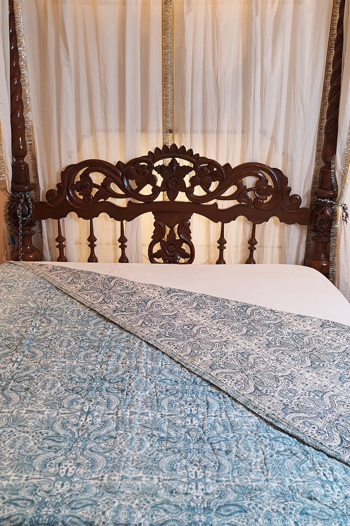 Aqua Paisley Jaipuri Razai