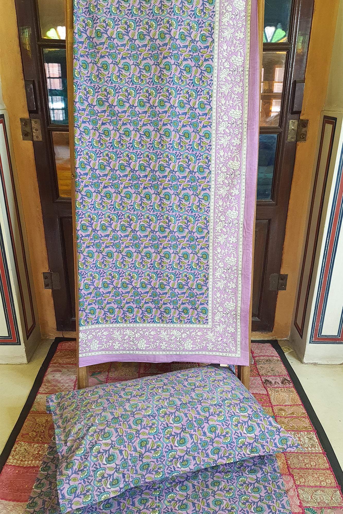Lavender Blossom Bed Sheet With Pillow