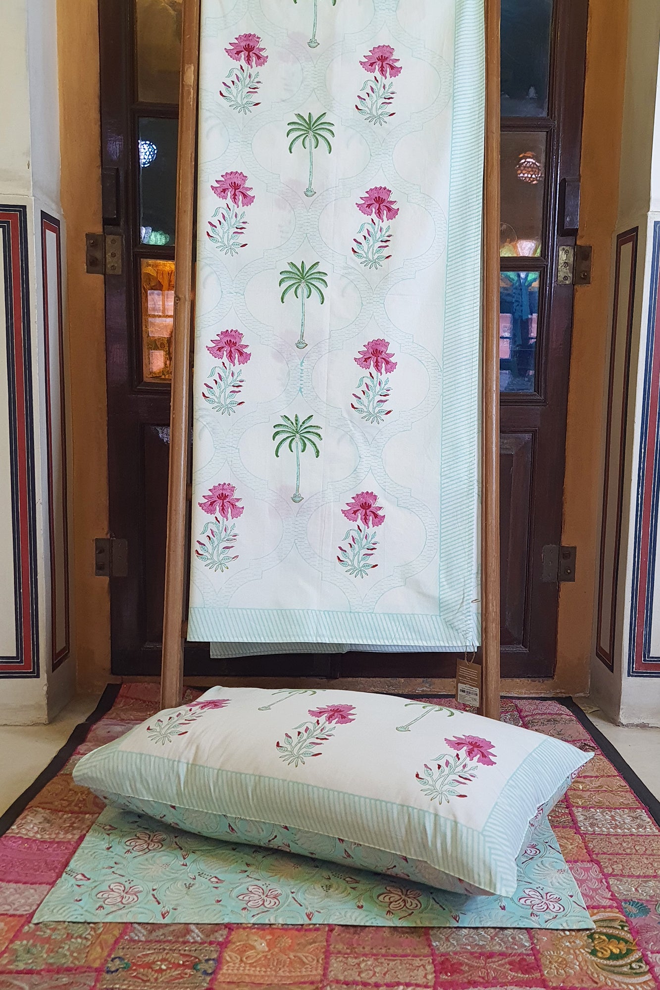 Green Palm Bed Sheet With Pillow