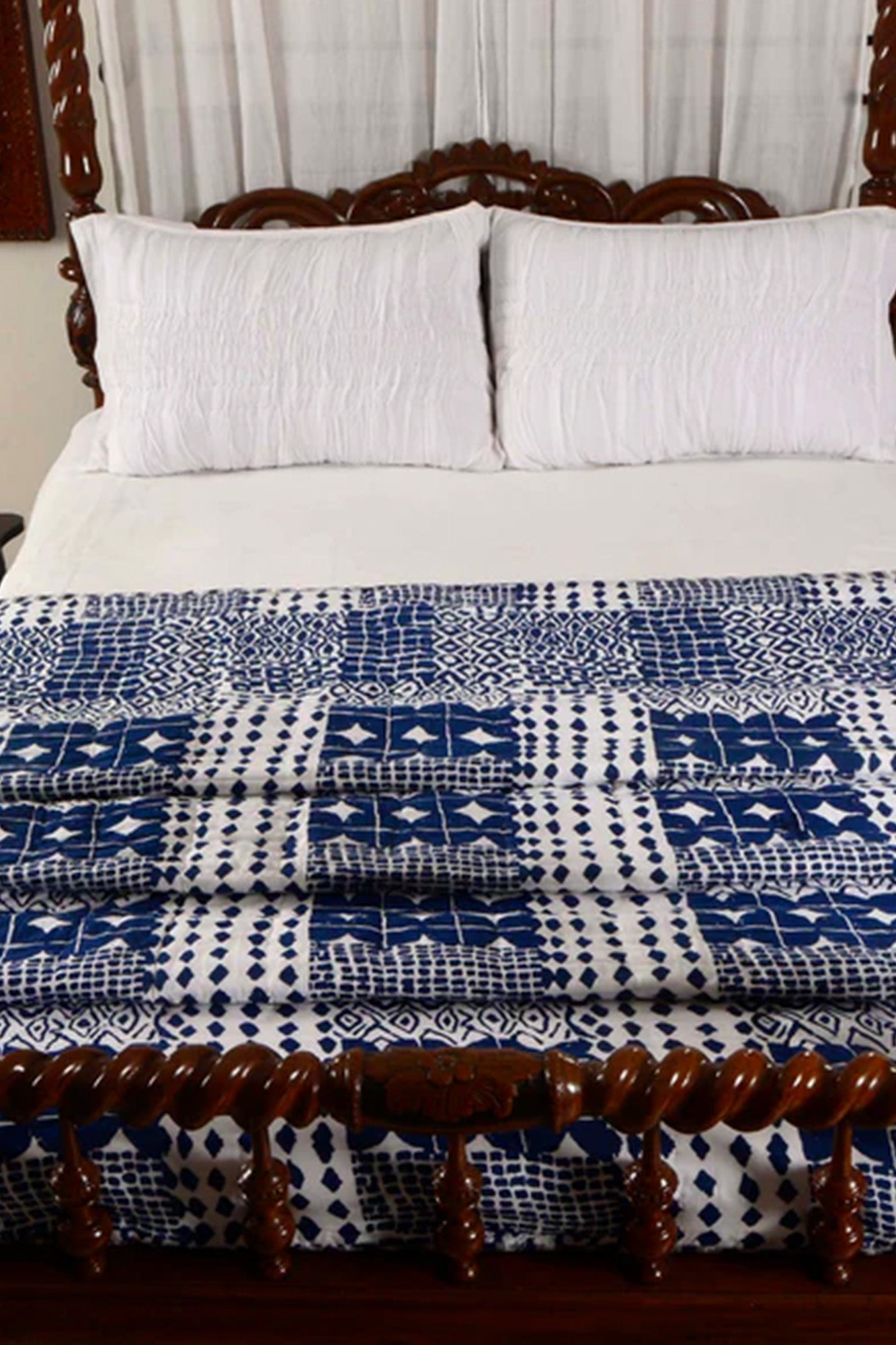Blue Patch Razai