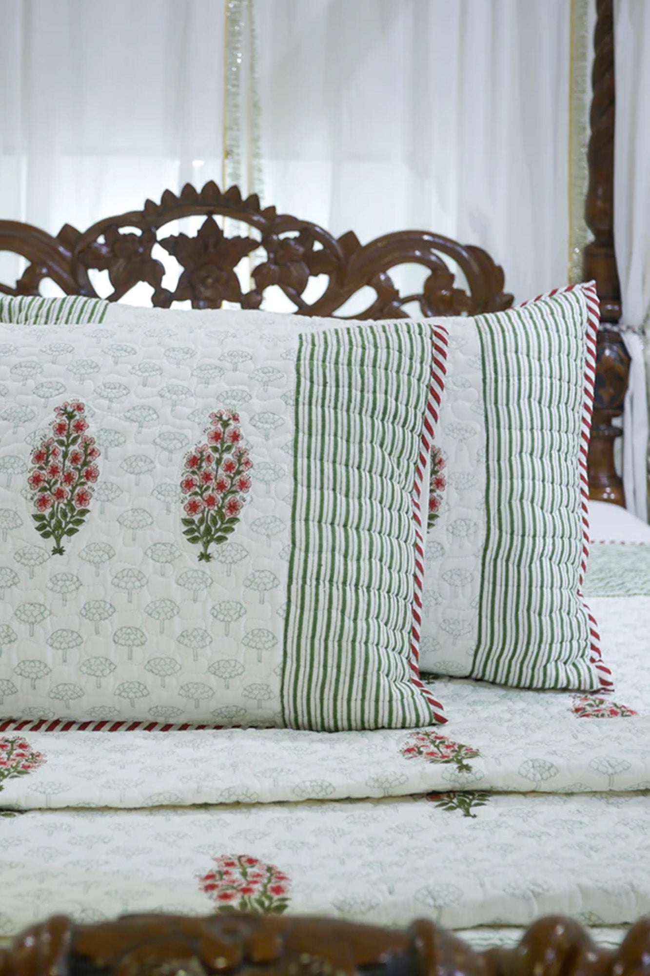 Green Stripes Bed Cover