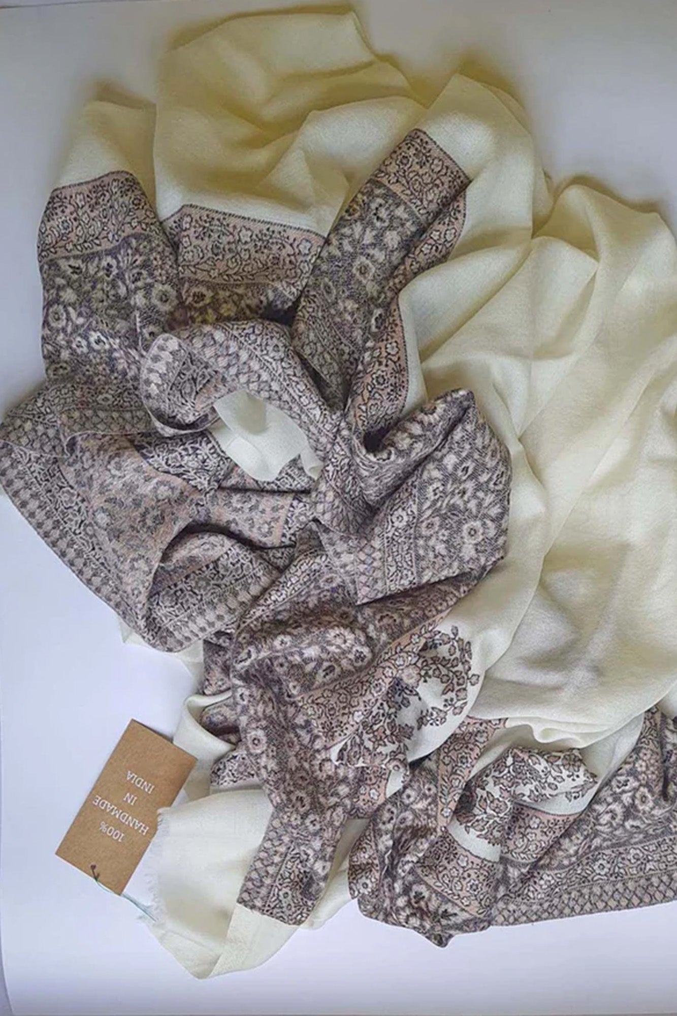 Pashmina Shawl Traditional Paisley