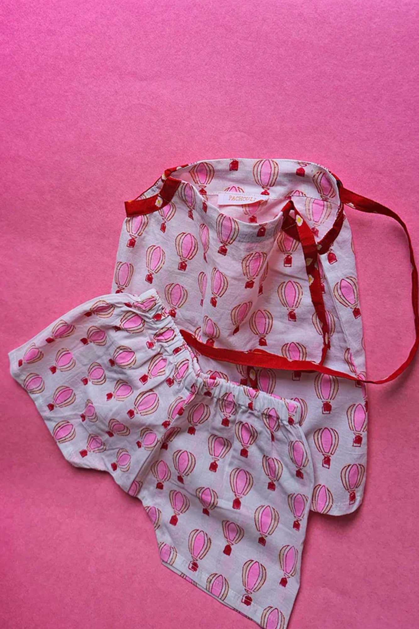 Balloons Dori Top With Shorts