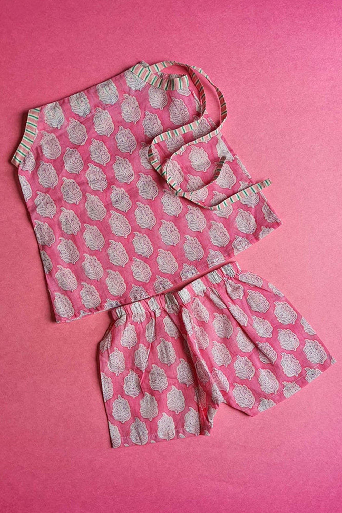 Pink Paisley Dori Top With Shorts