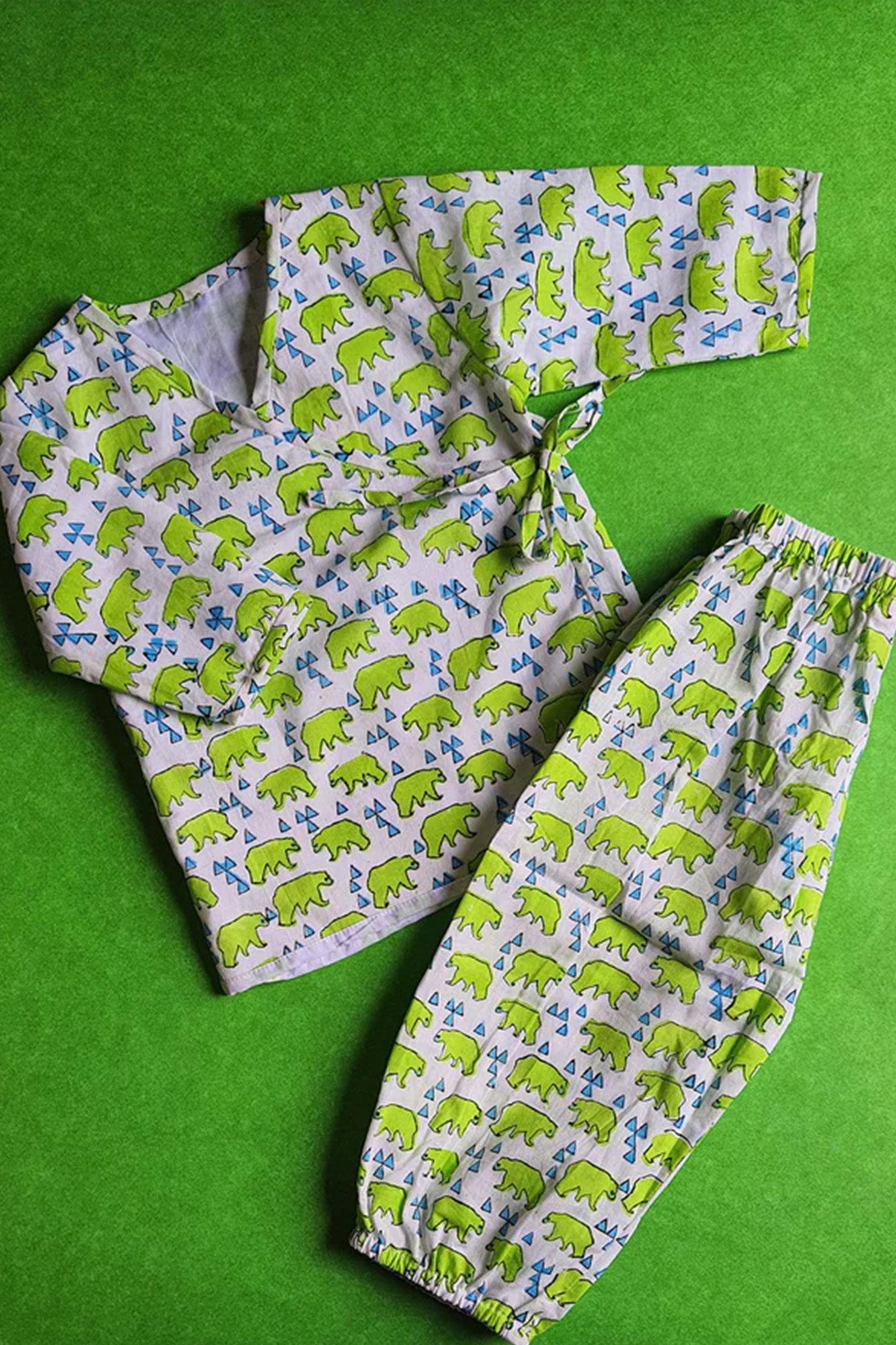 Hippo Angarakha Top With Pajama