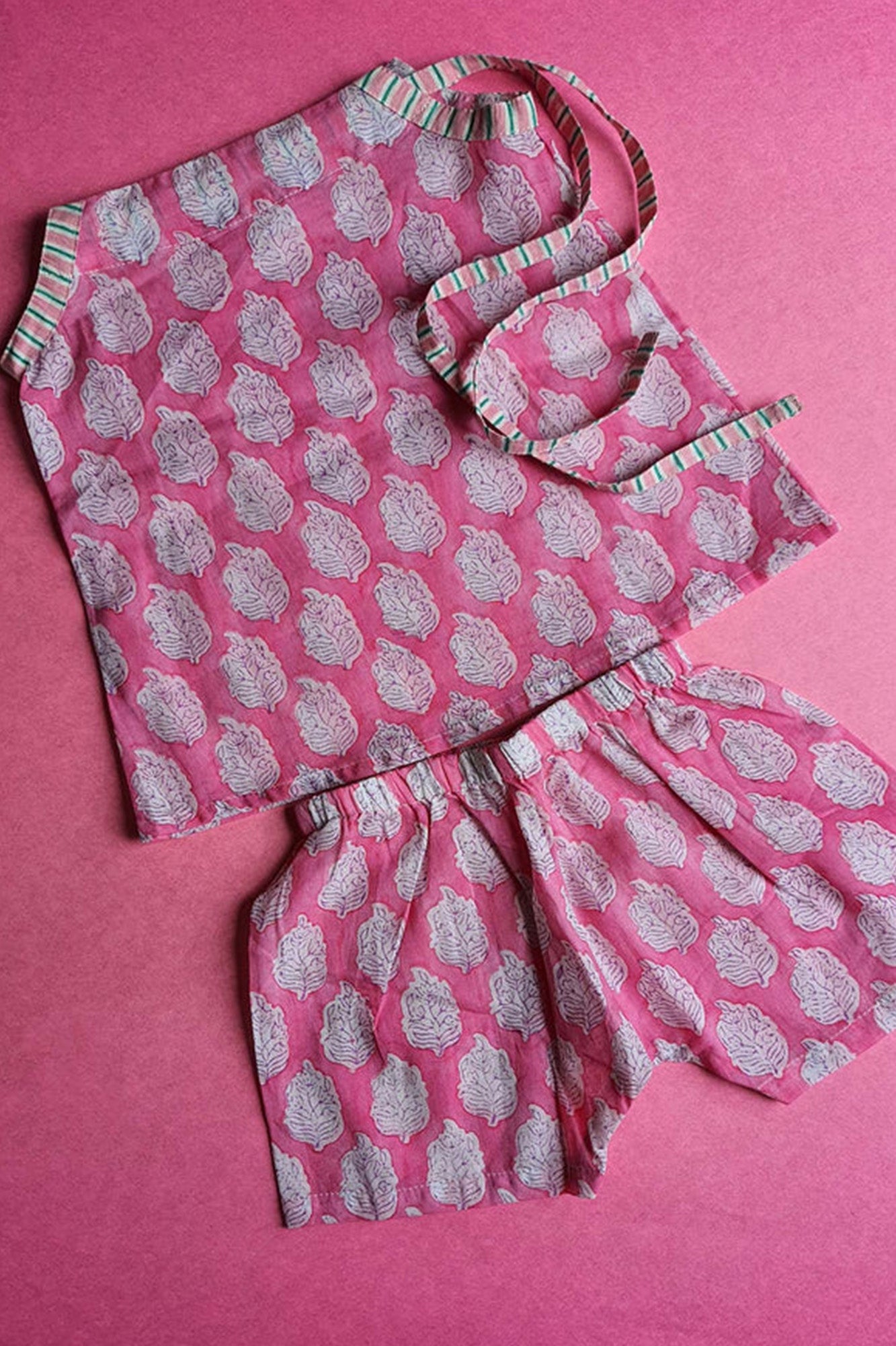 Pink Paisley Dori Top With Shorts