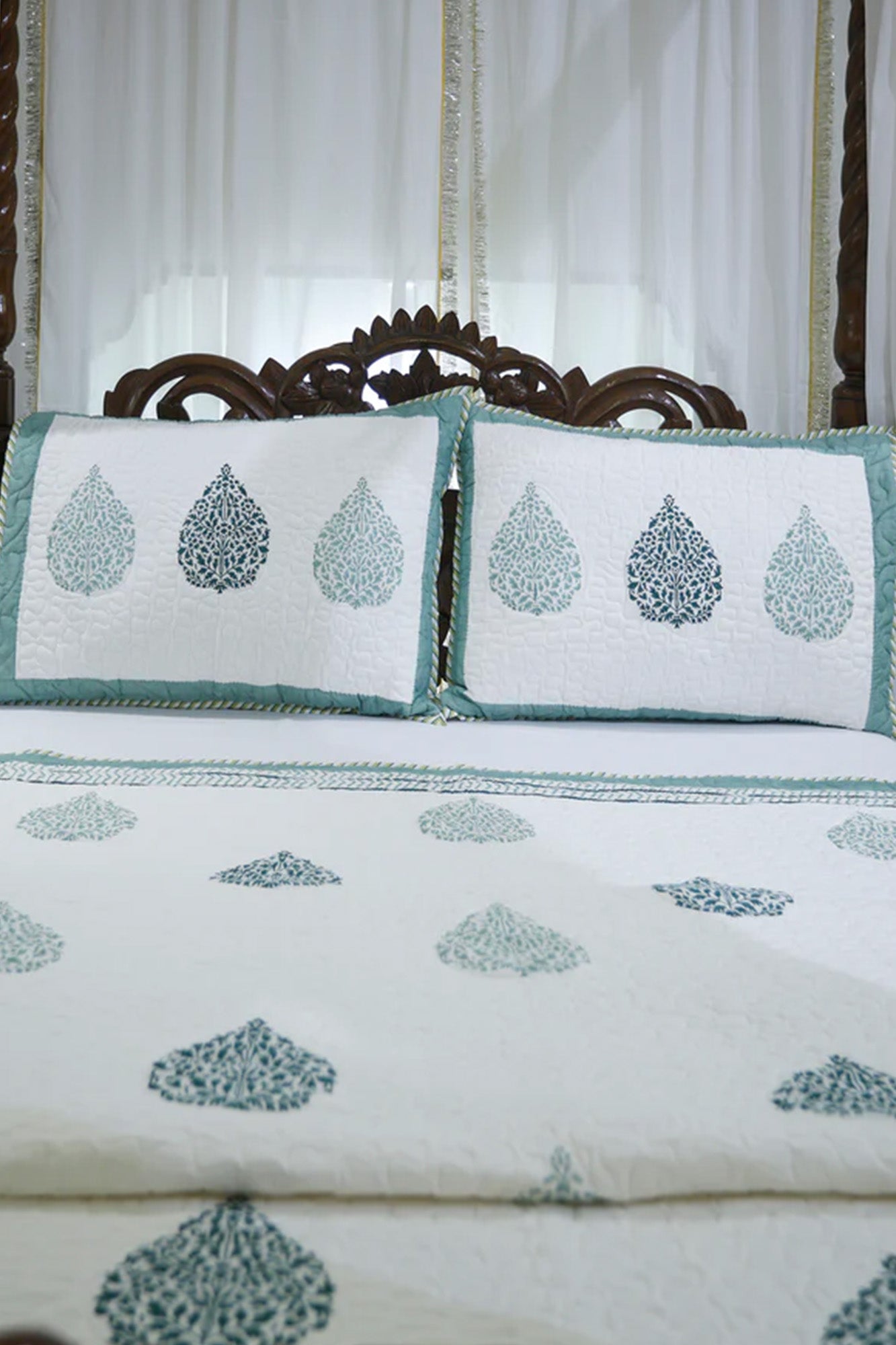 Mughal Butta Green Bed Cover
