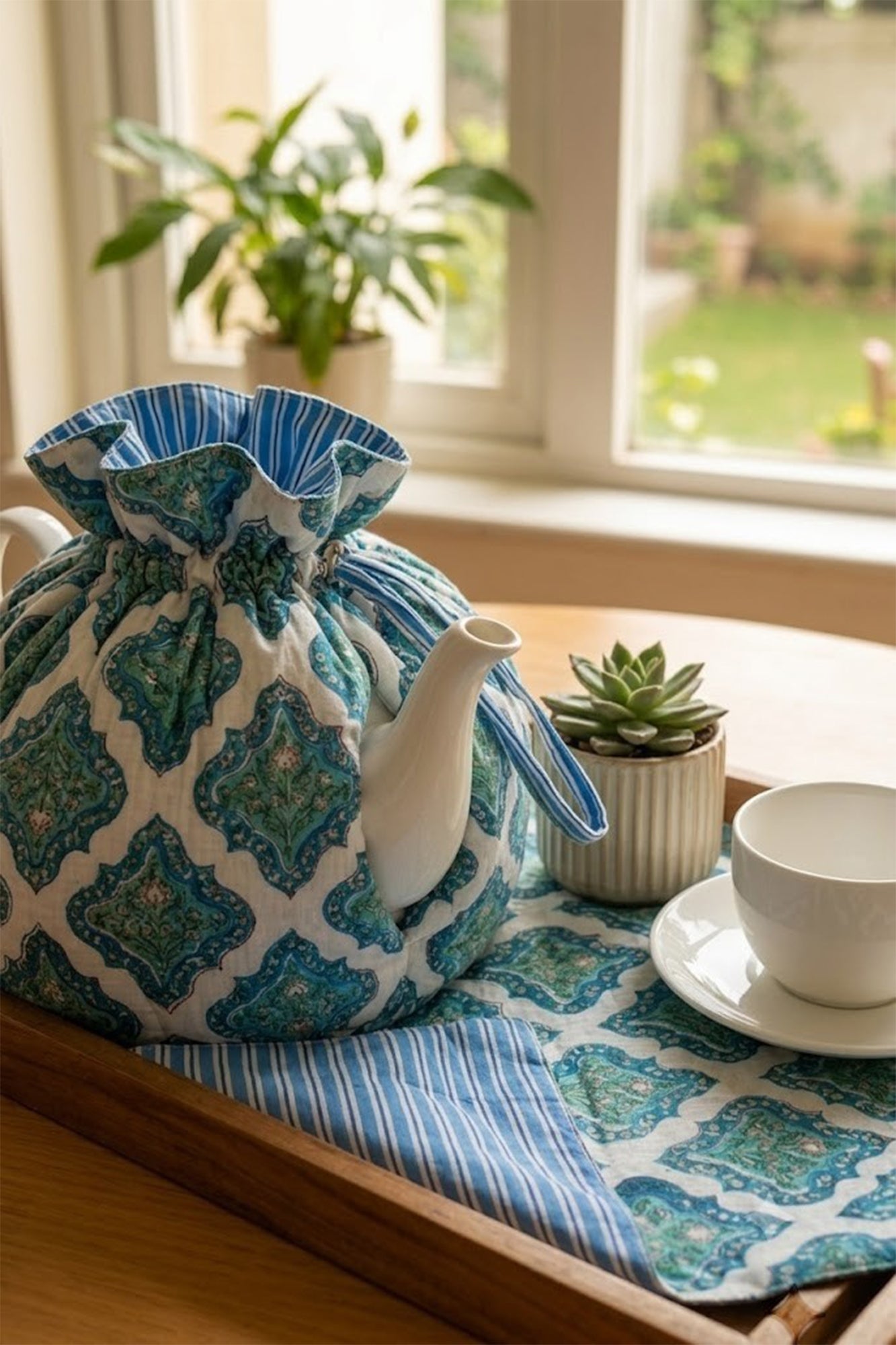 Aqua Motifs Tea Cozy Set