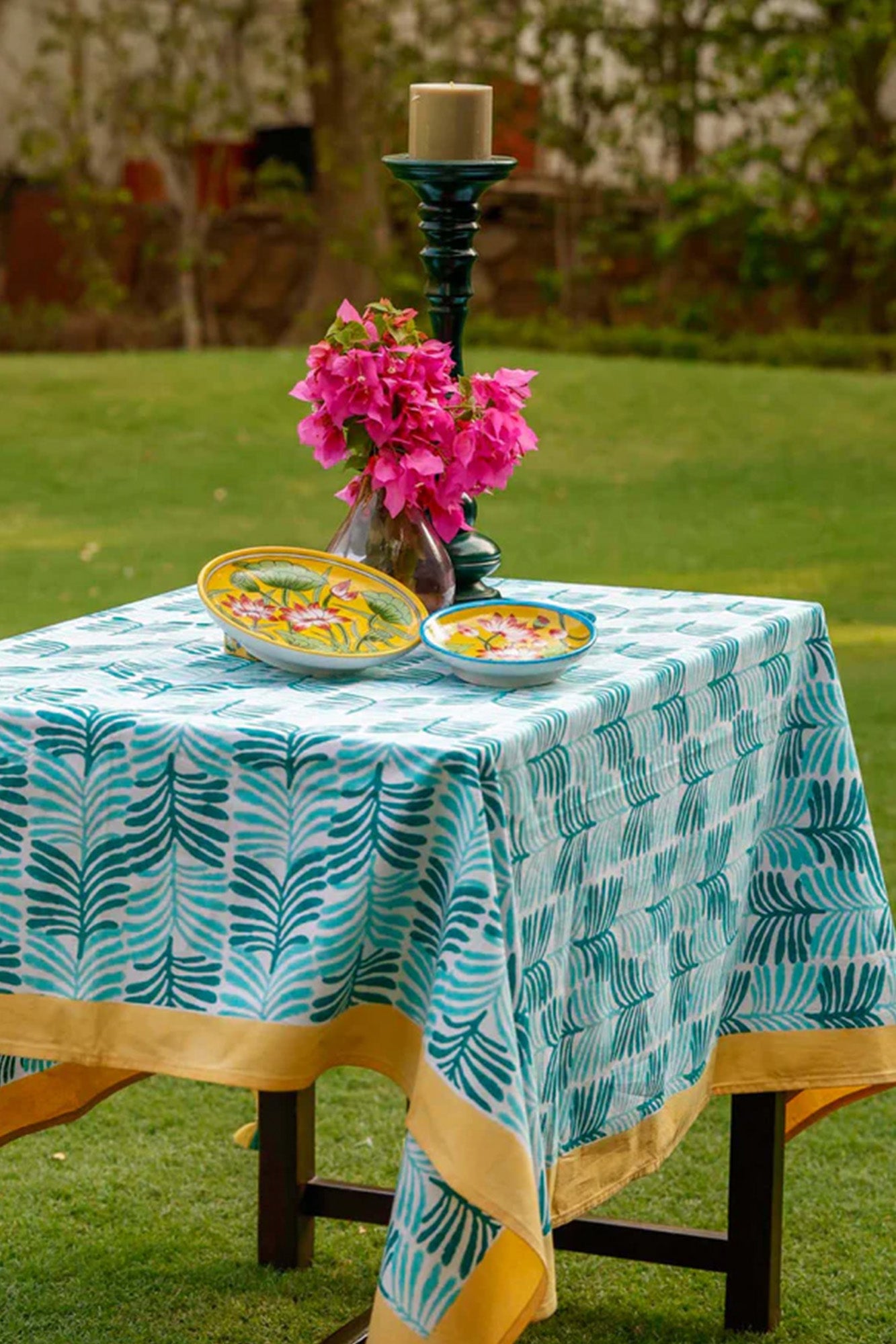 Table Cover Block Leaf Green