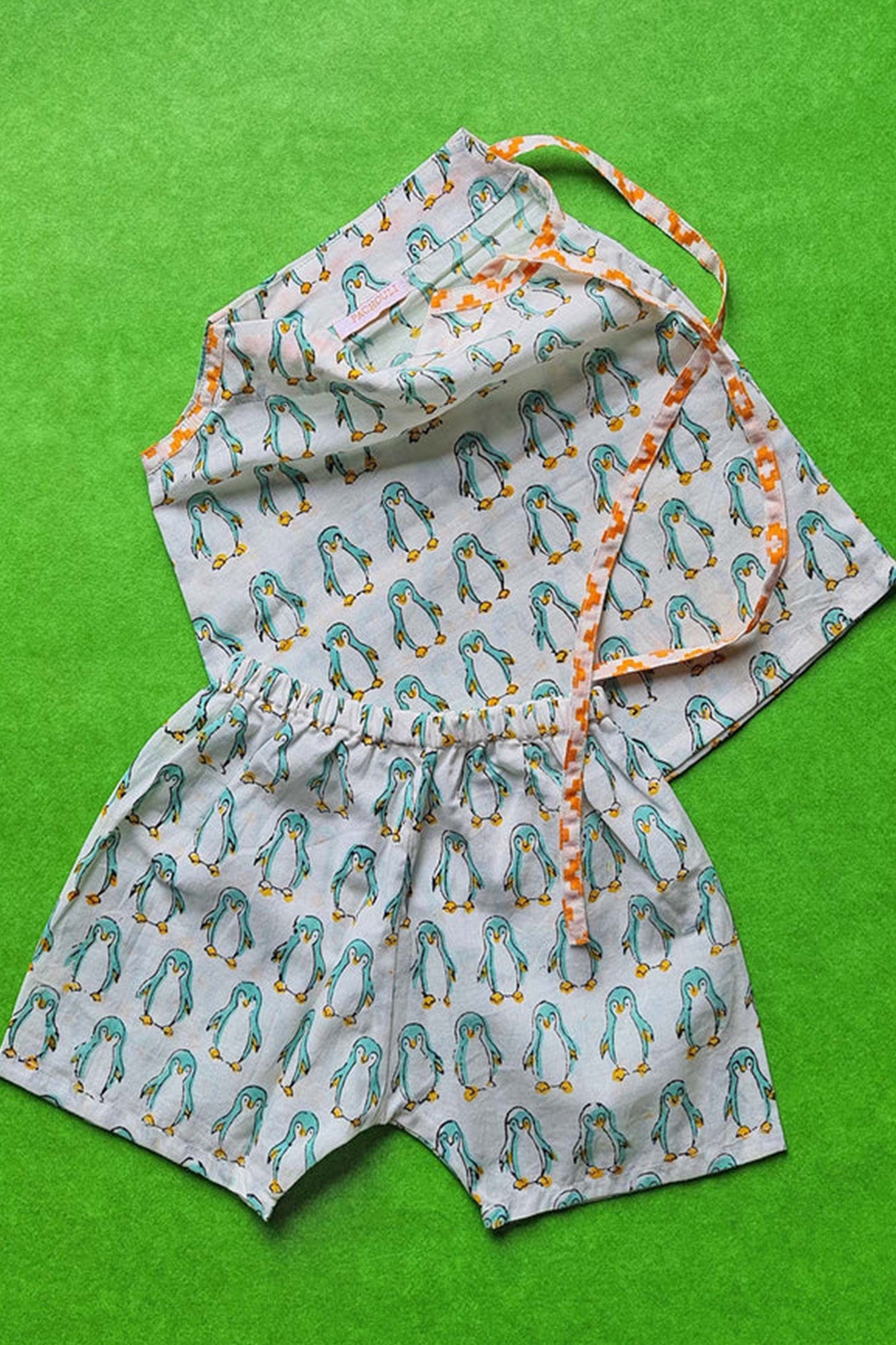 Green Penguin Dori Top With Shorts